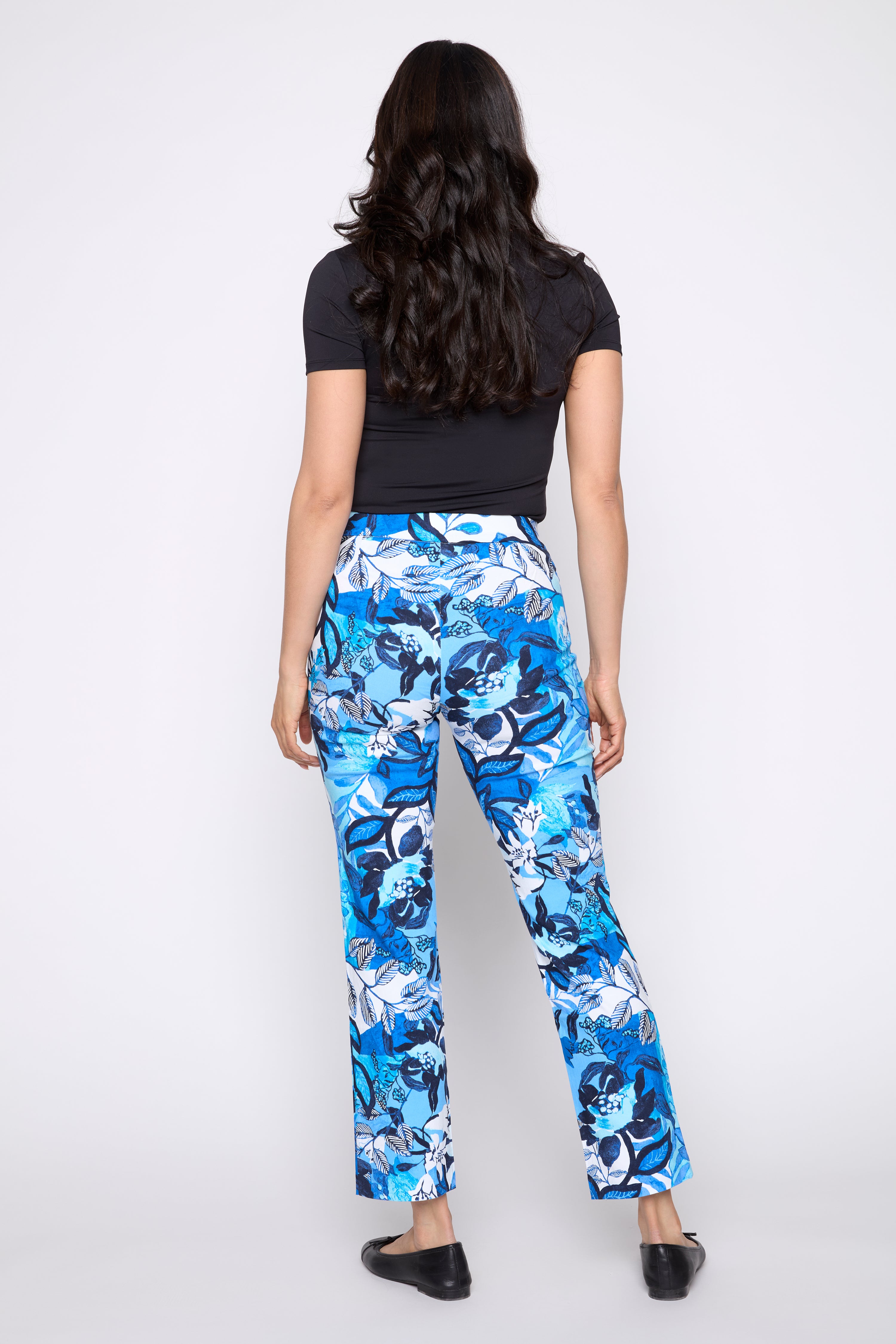 Le pantalon à jambe droite à imprimé floral