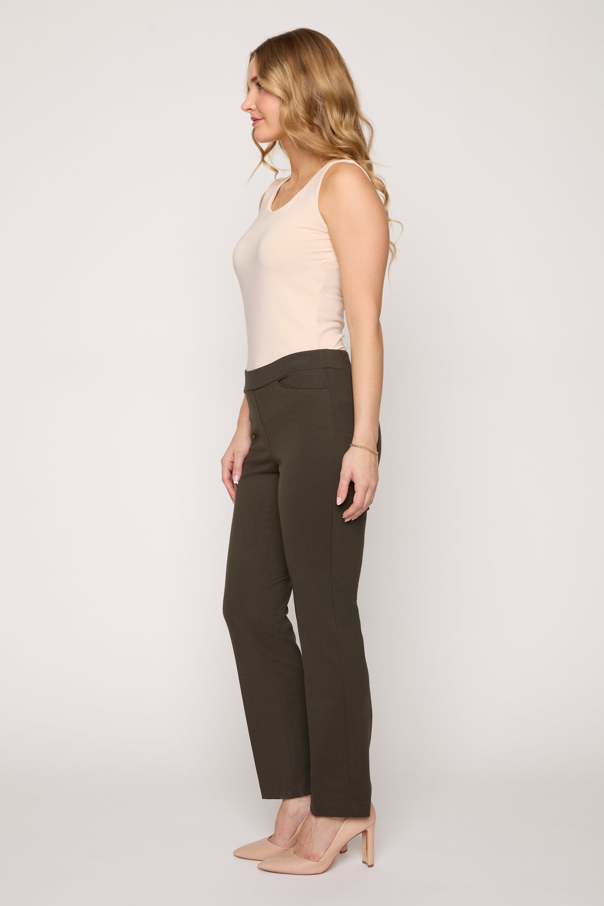 #Color_KHAKI