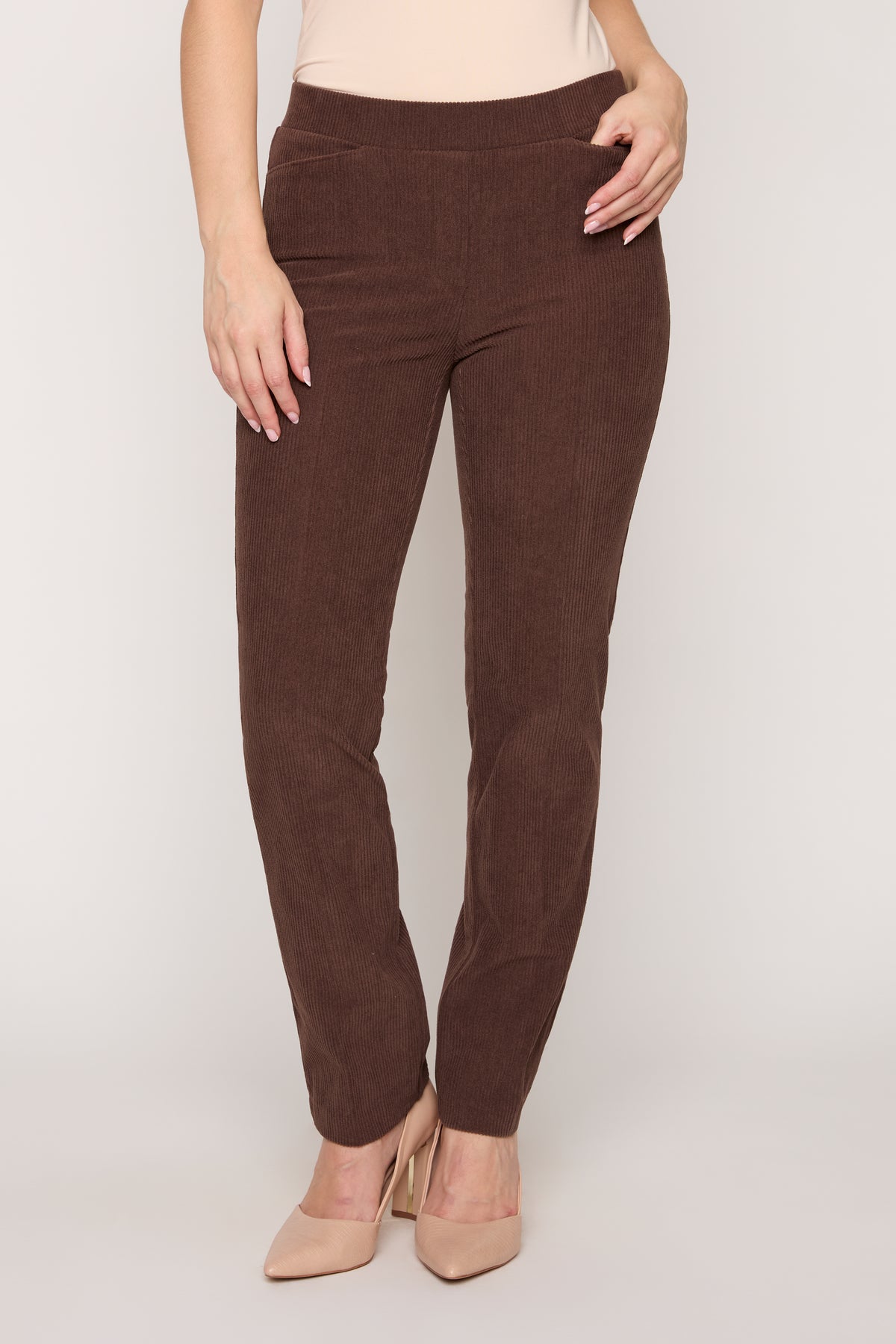 #Color_BROWN