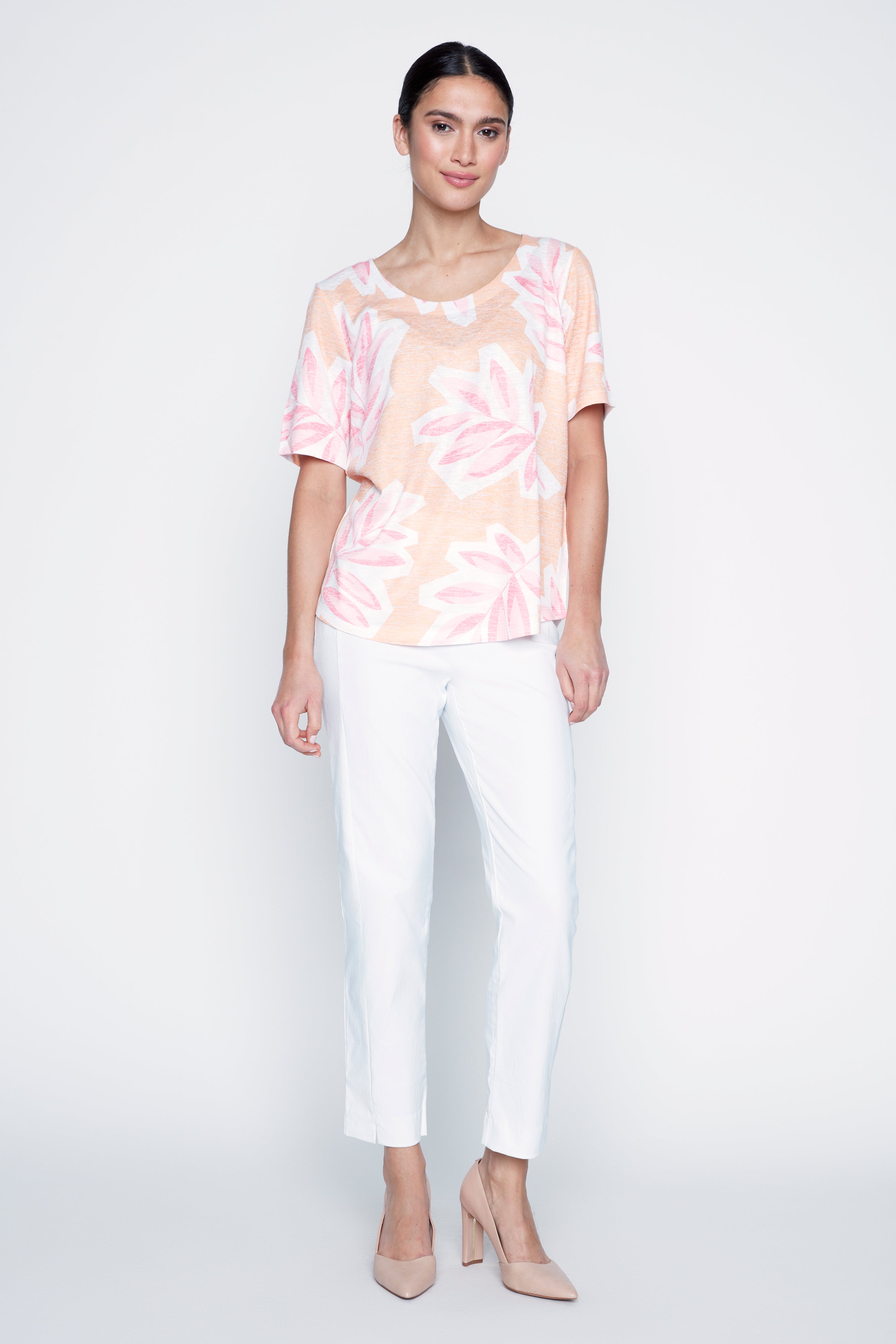 Big leaf print top