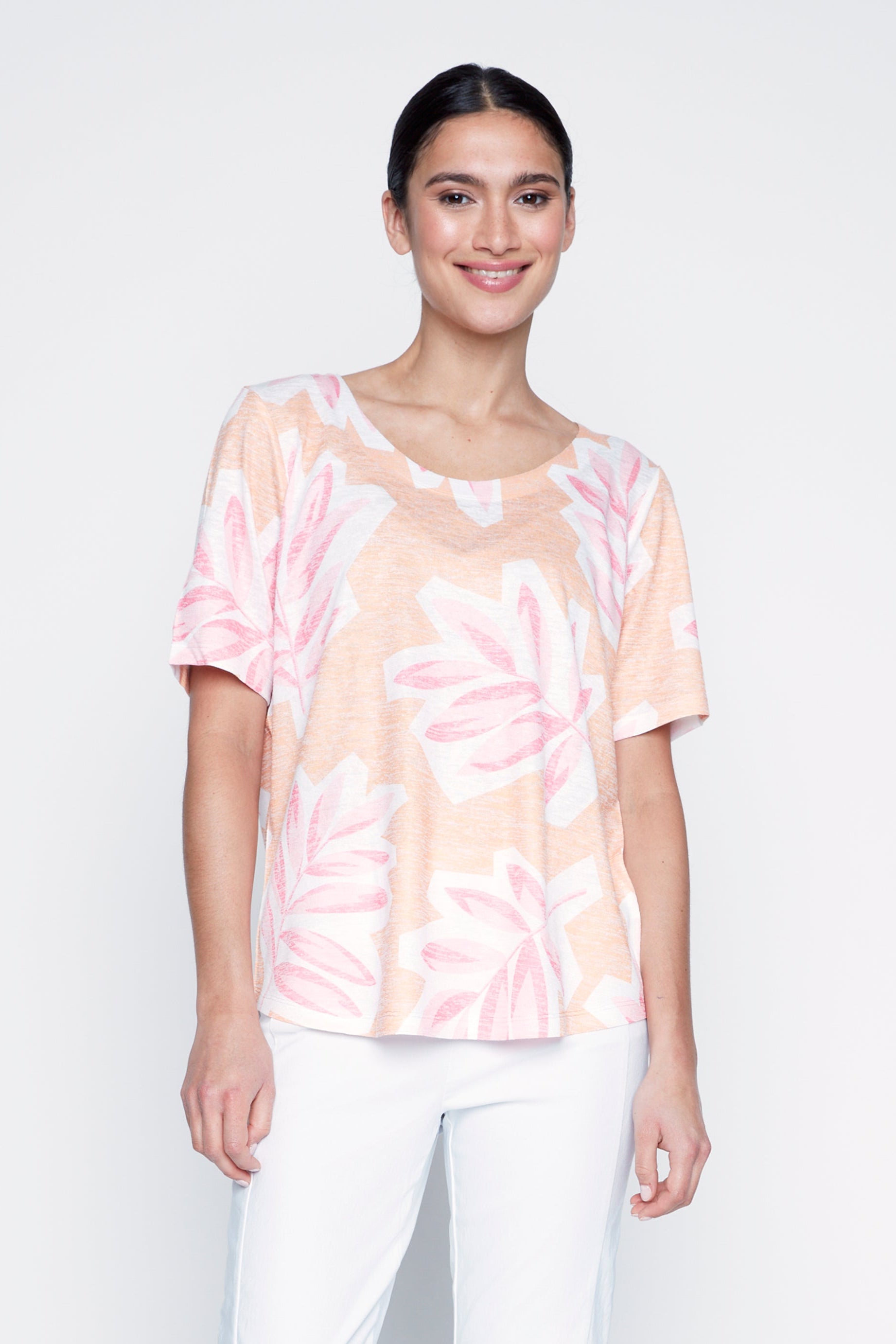 Big leaf print top