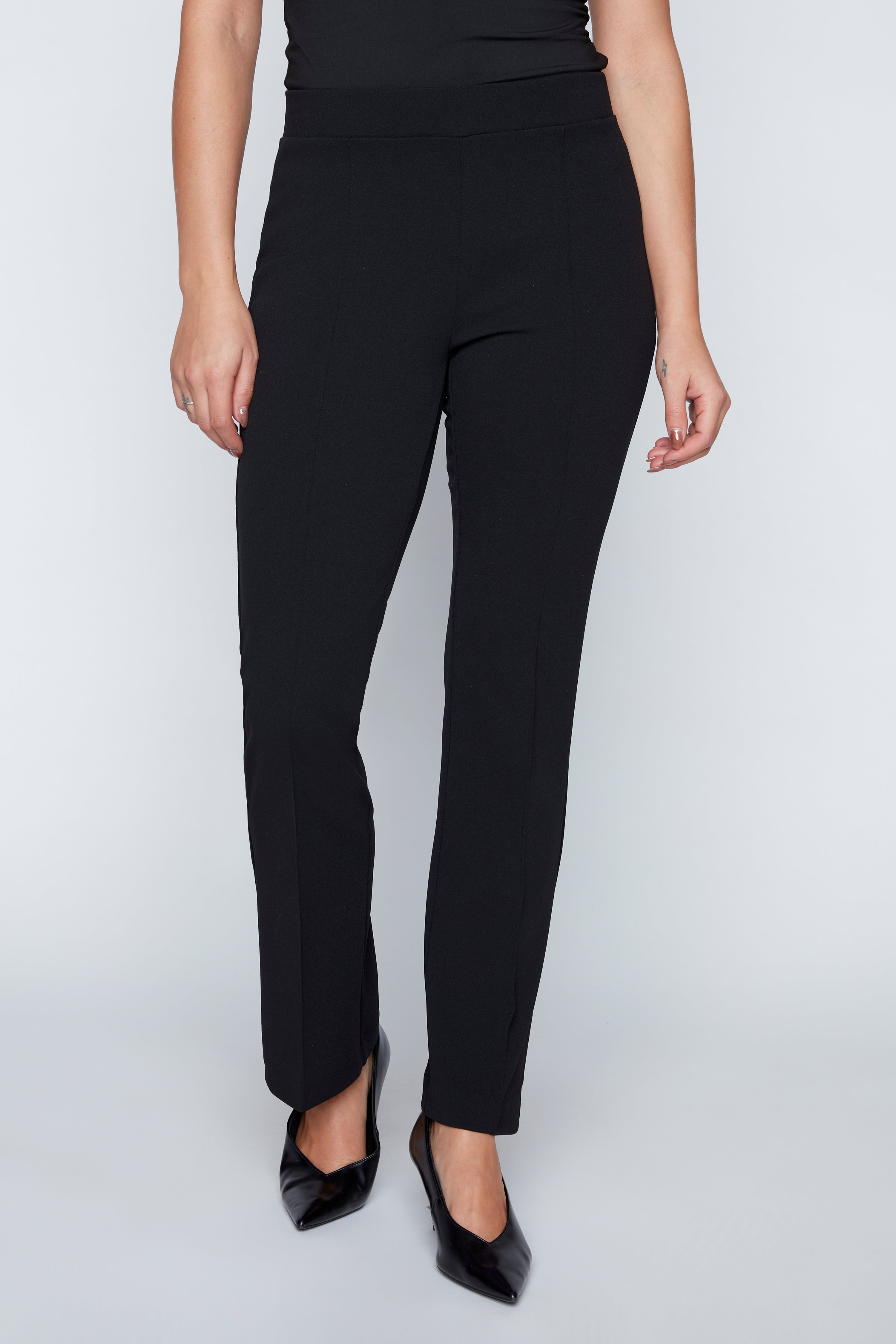 Slim leg crepe pant