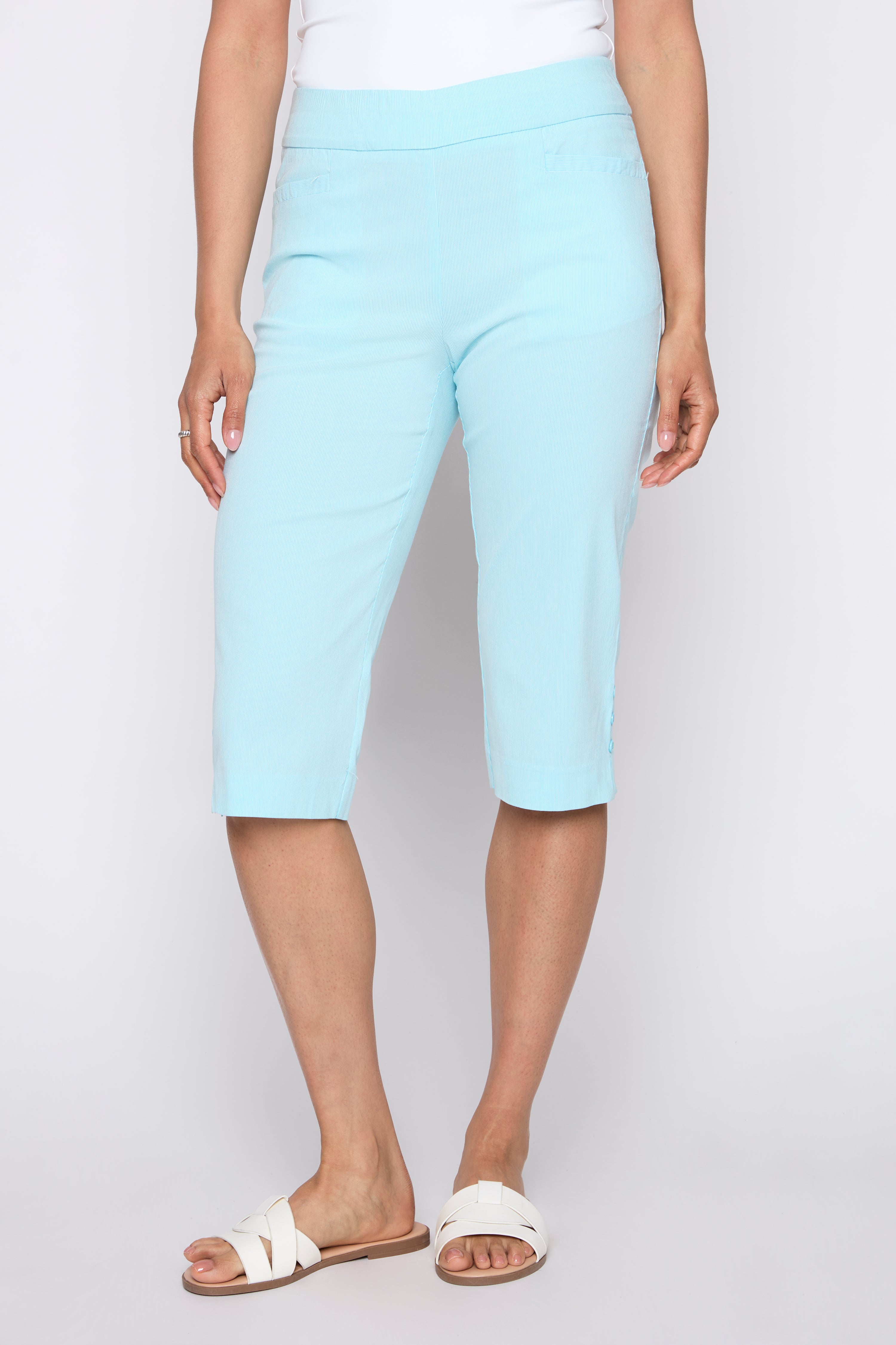 Le capri extensible à jambe droite