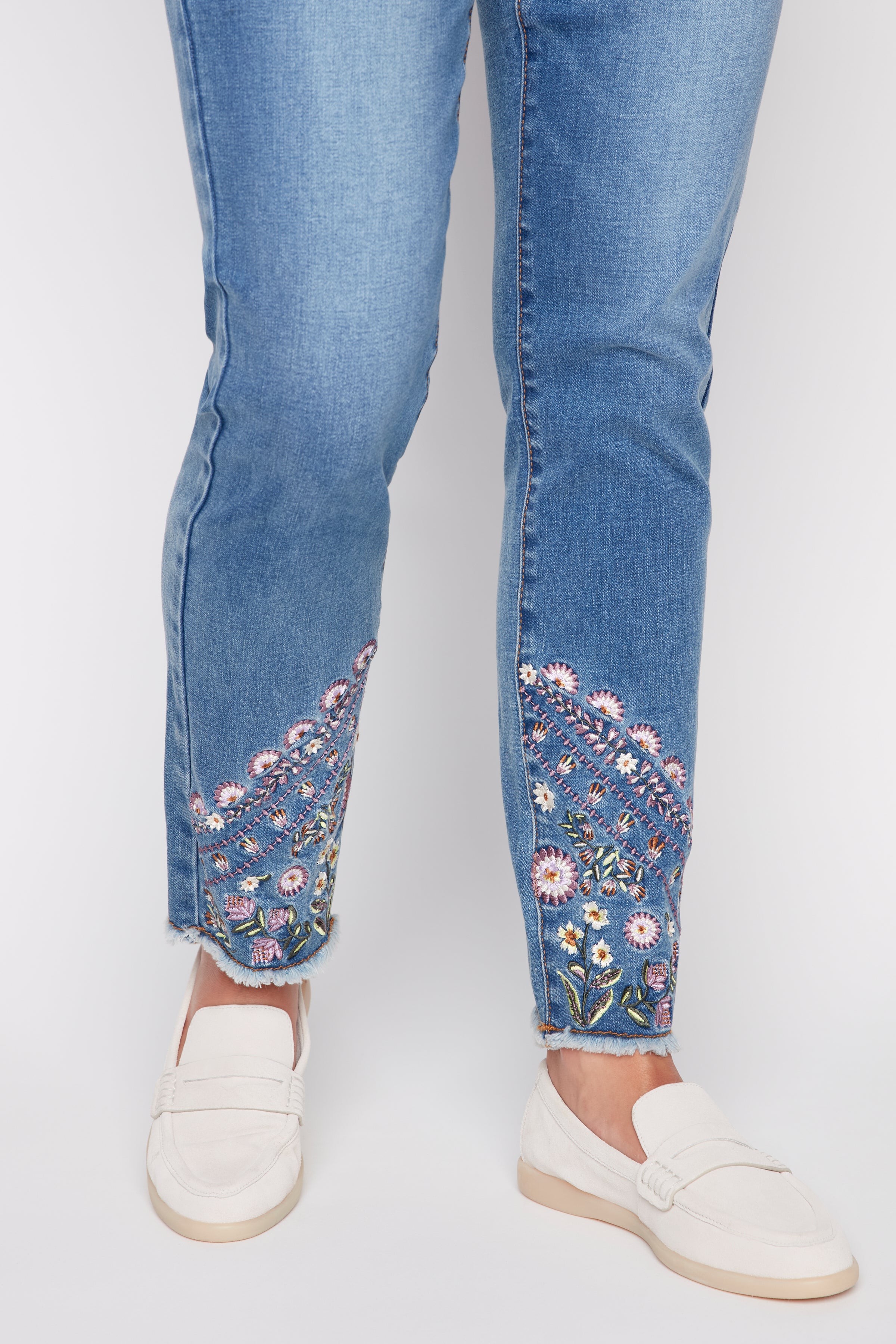 Audrey embroidered hem jean