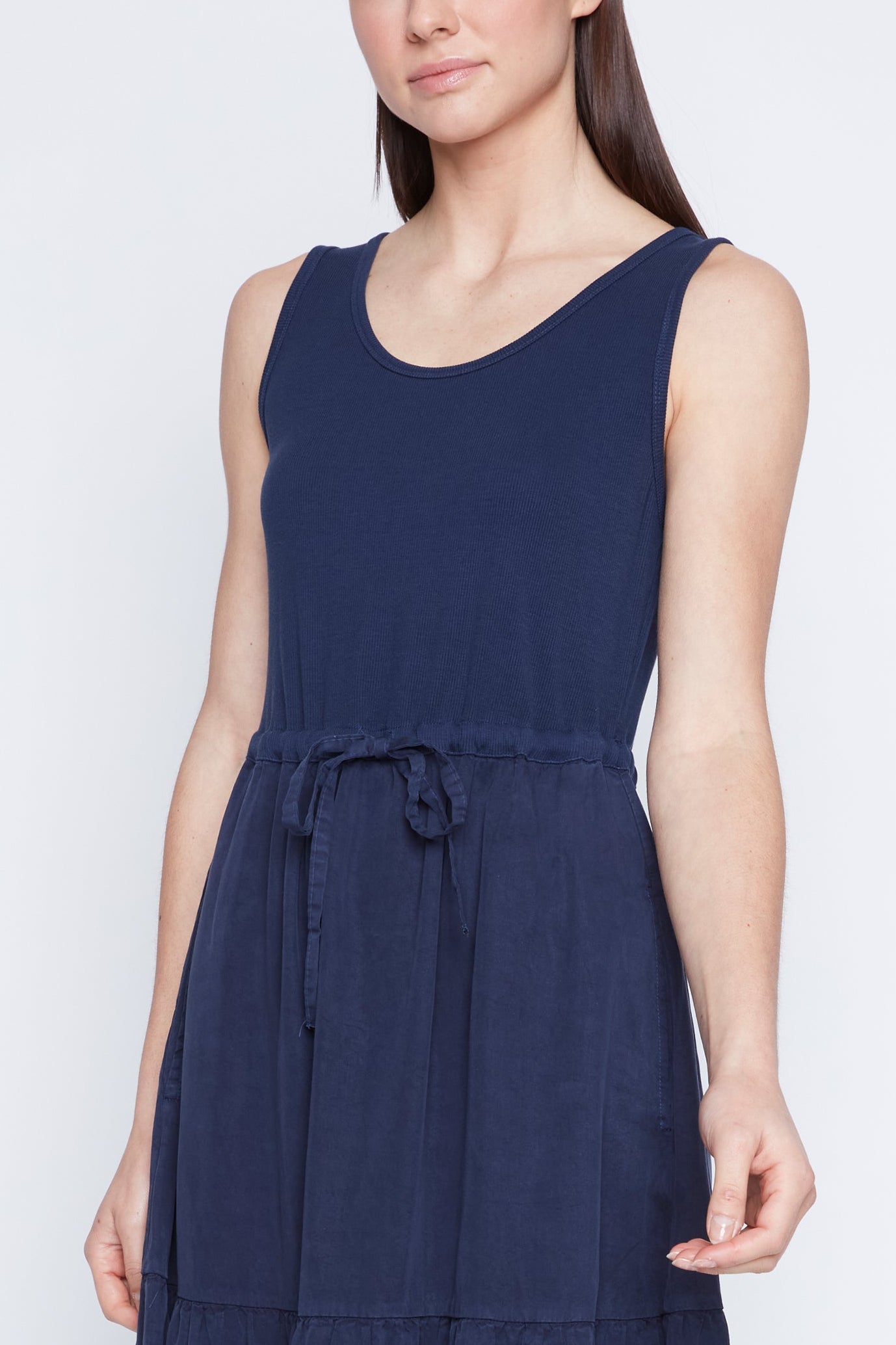 #color_MARINE / NAVY