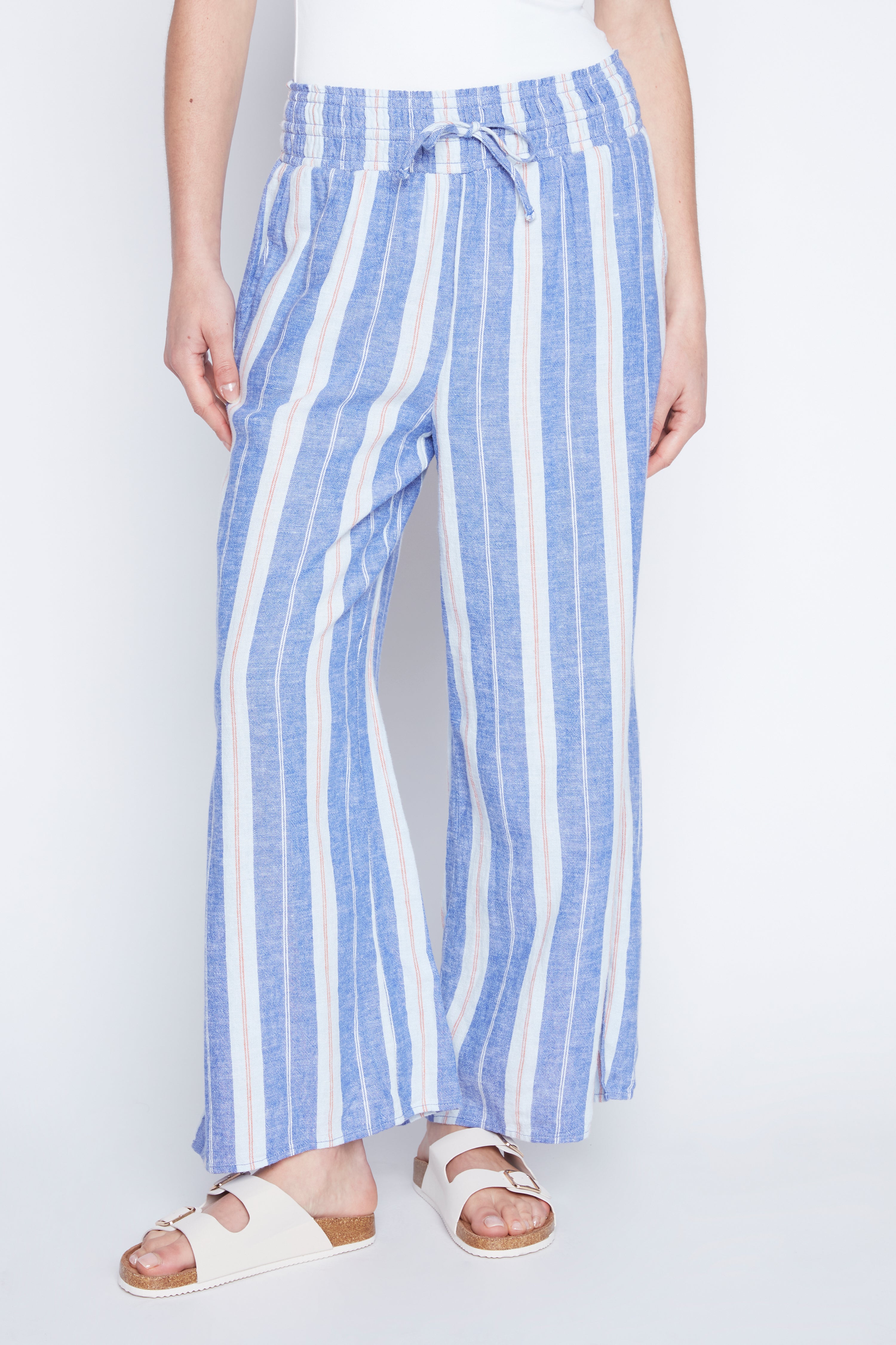 Le pantalon rayé en mélange de lin