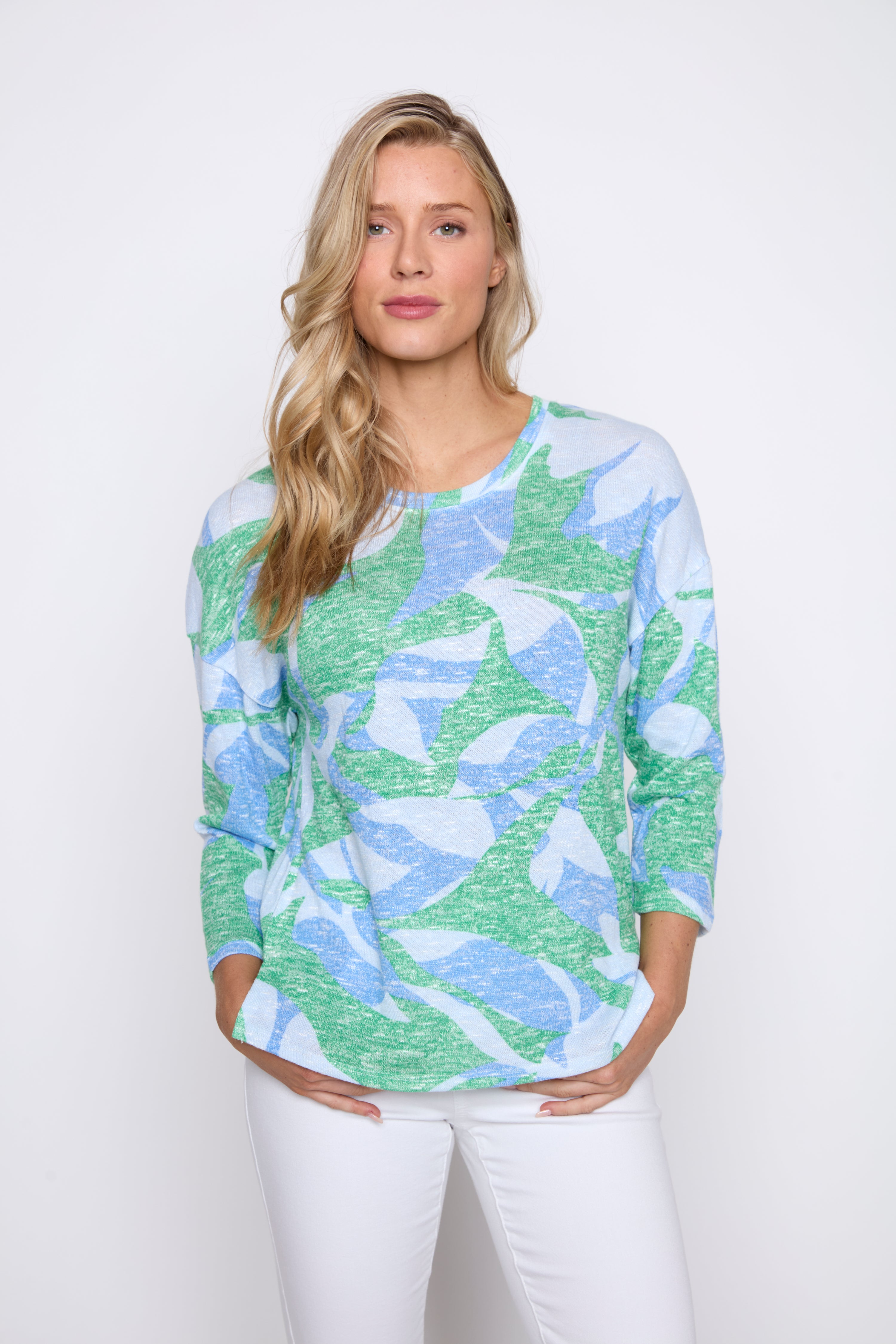 Leaf print top