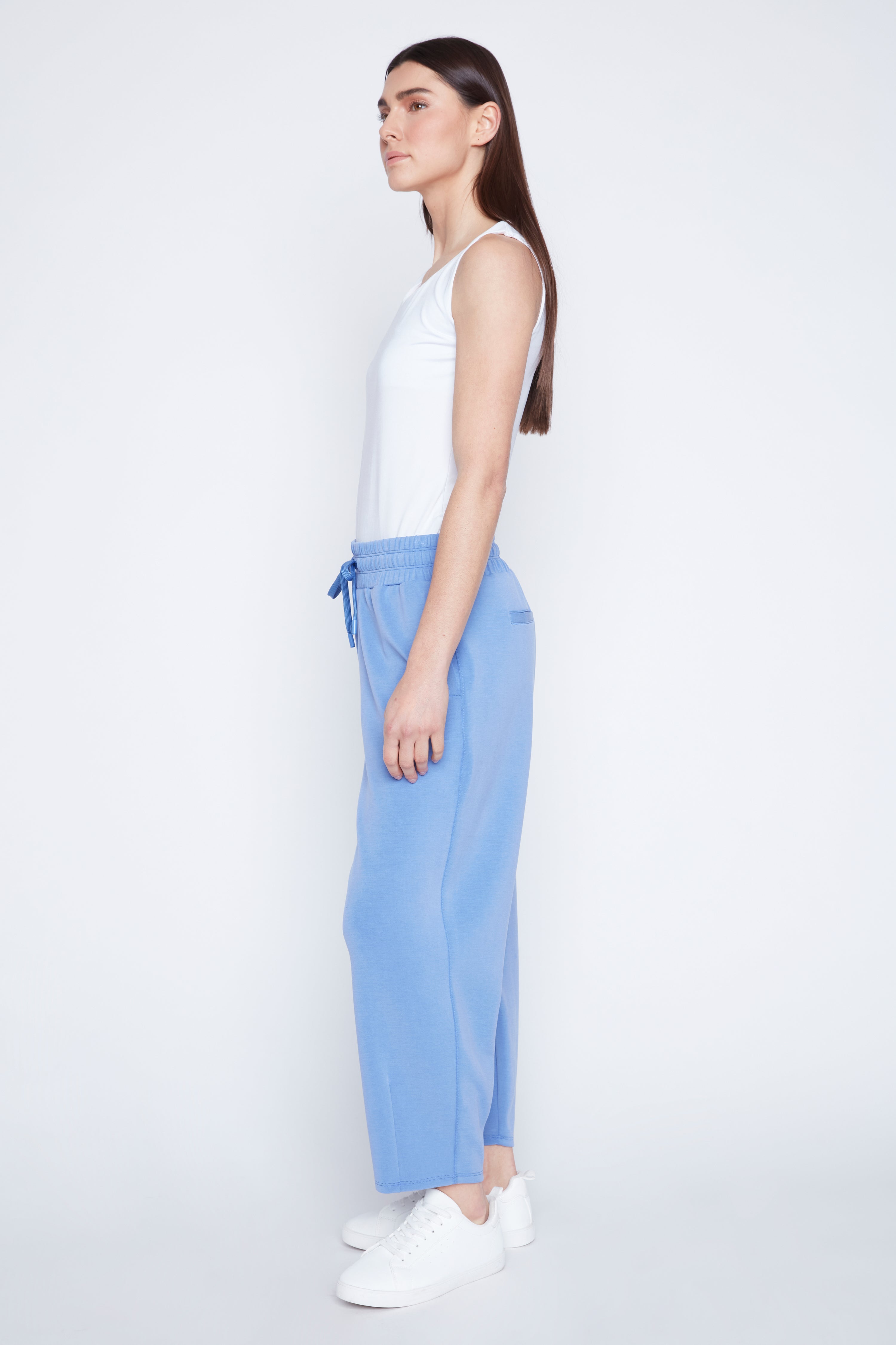 Le pantalon ballon en mélange modal