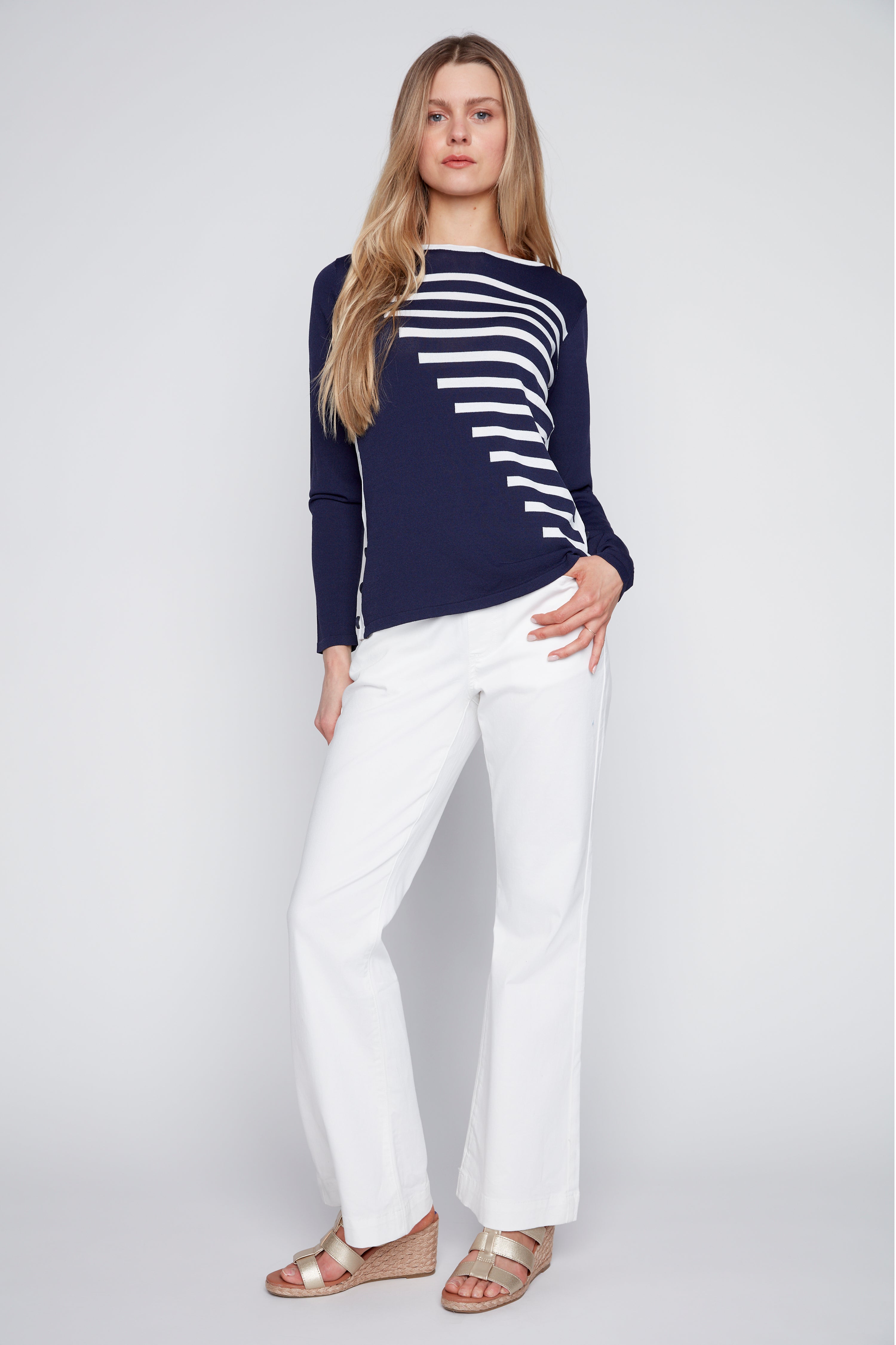 Le pull à rayures horizontales