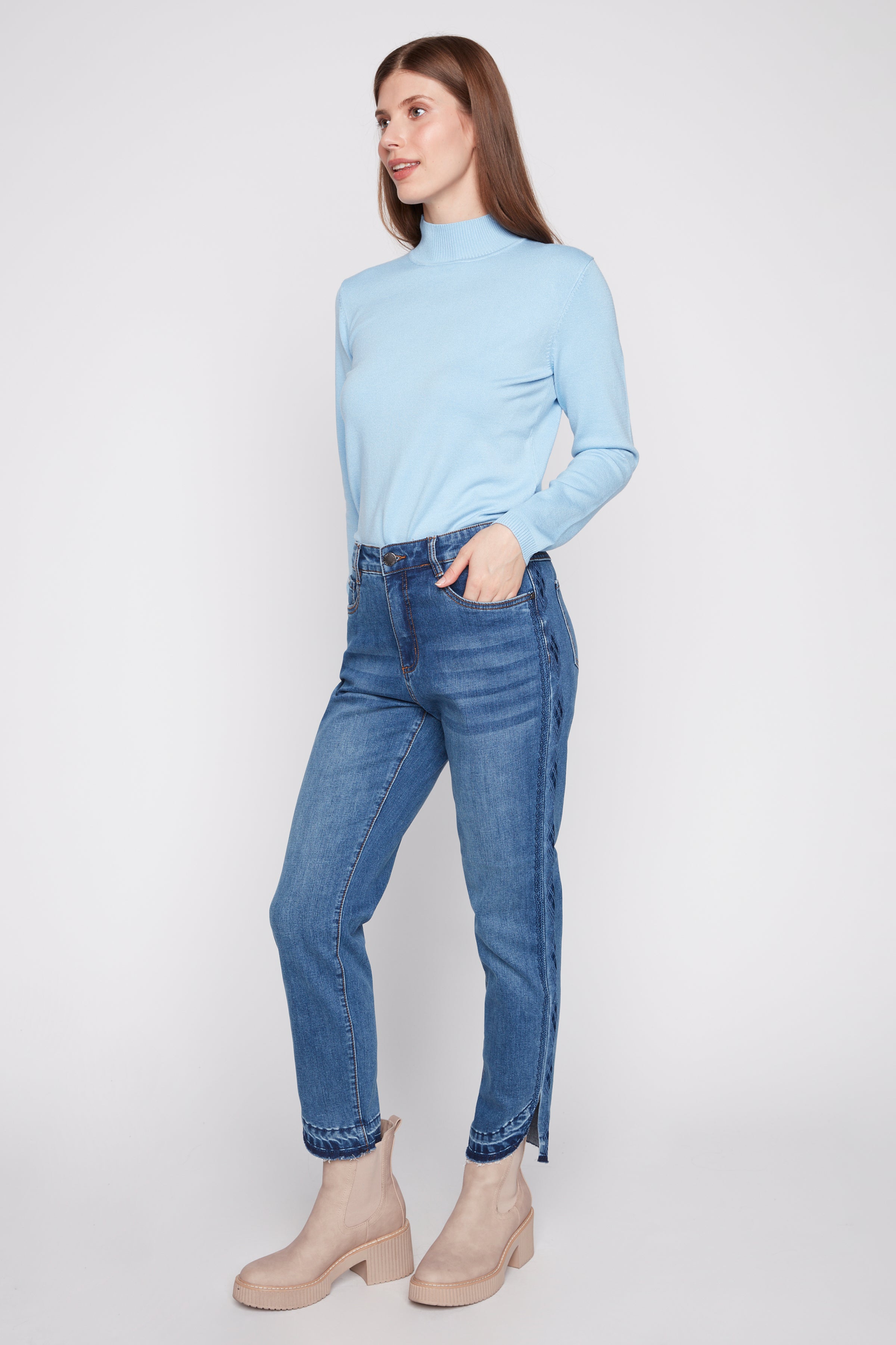 Suzanne embroidery ankle jean