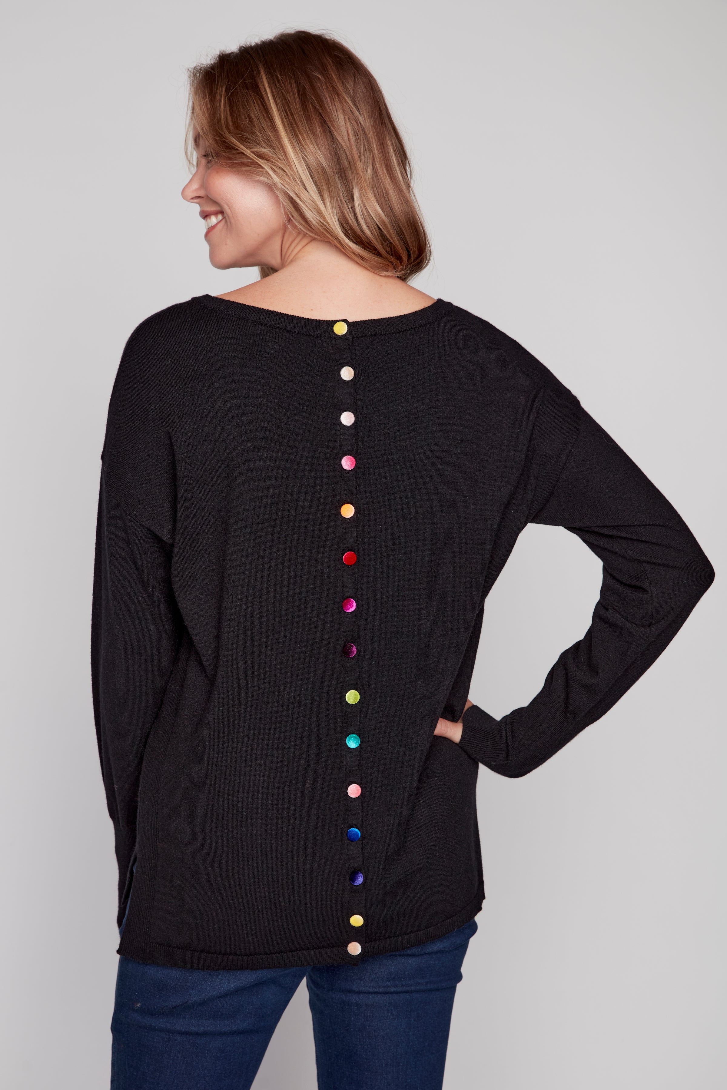 Tunic with colorful back button detail