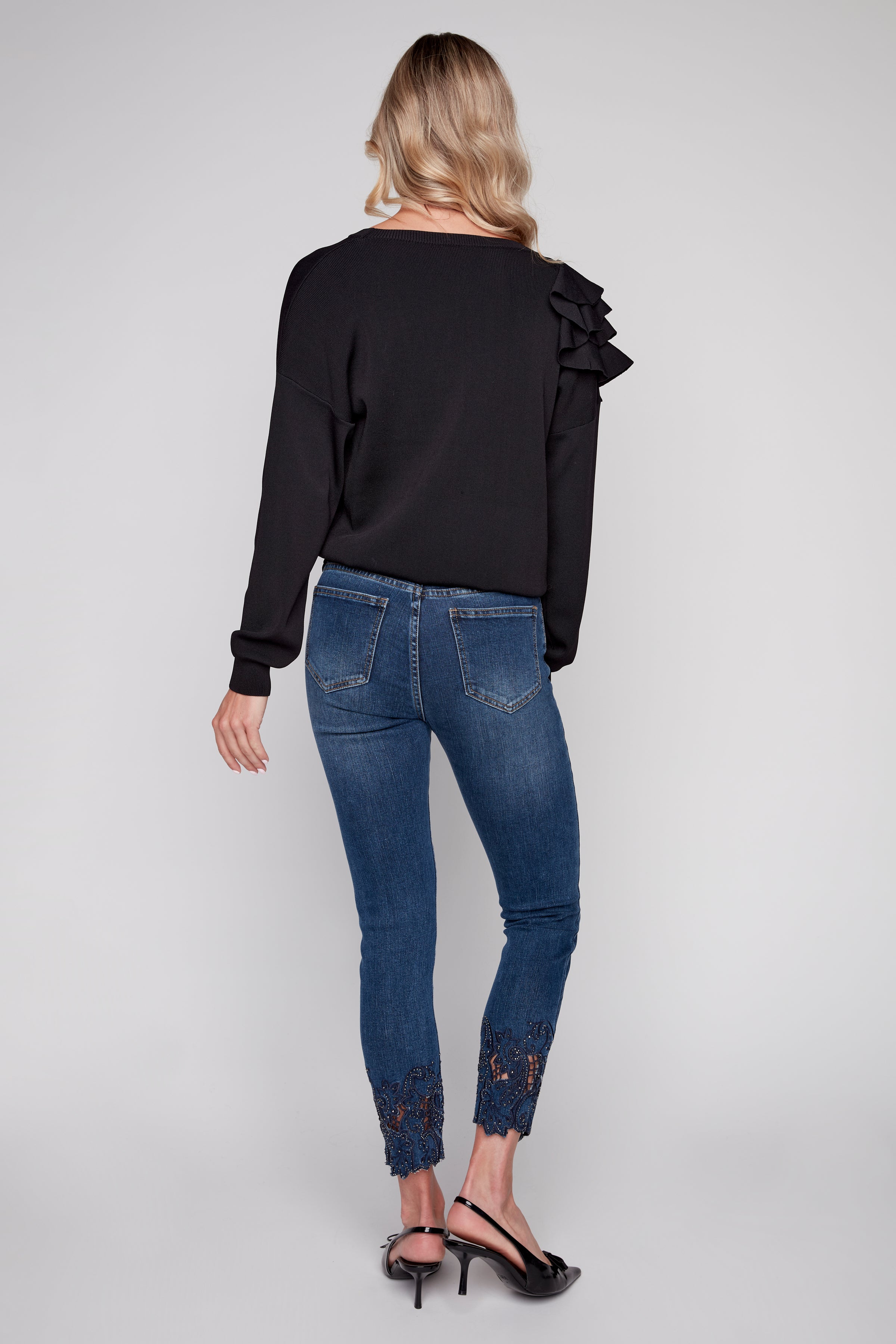 Embroidered slim leg jean