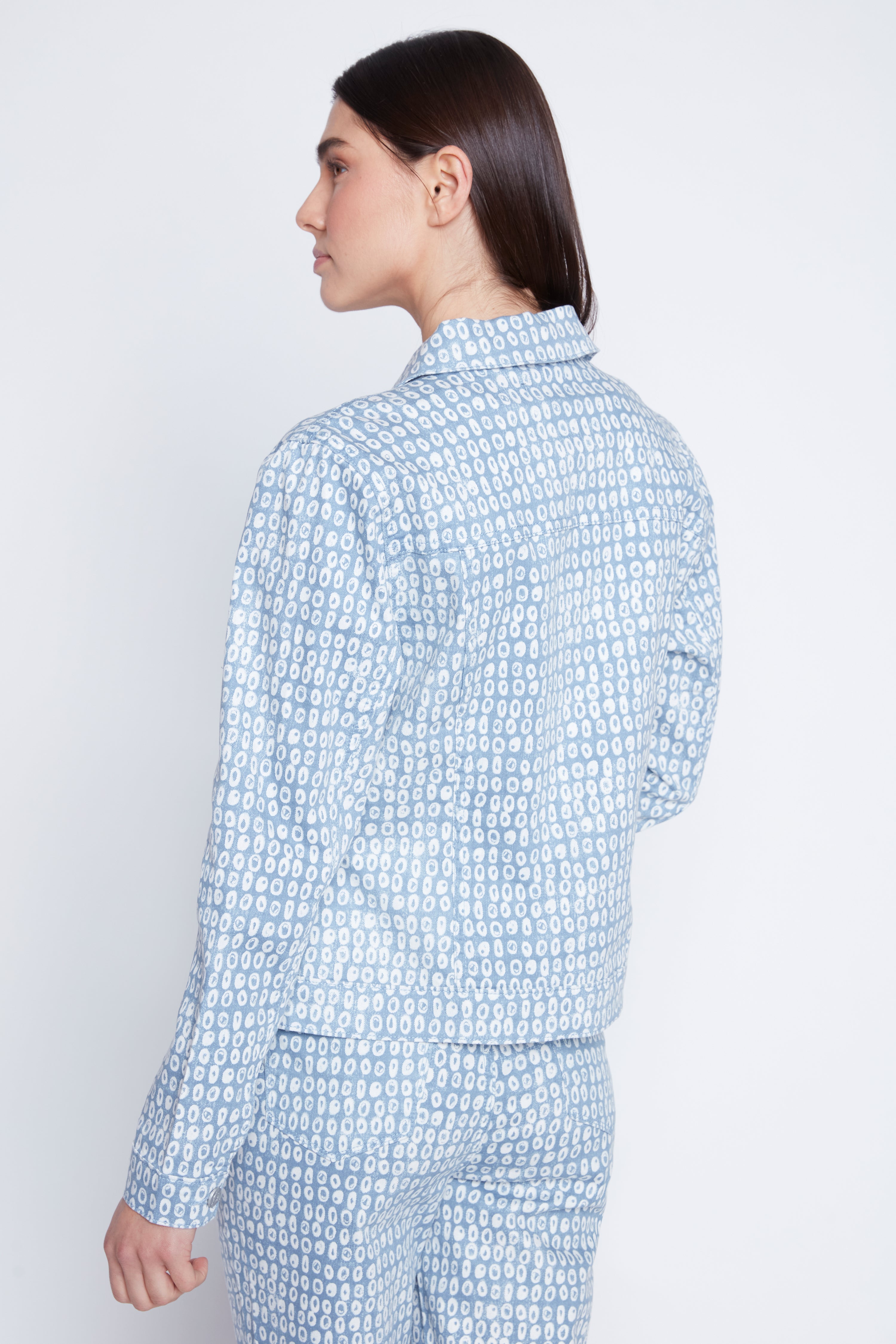La veste en denim imprimée