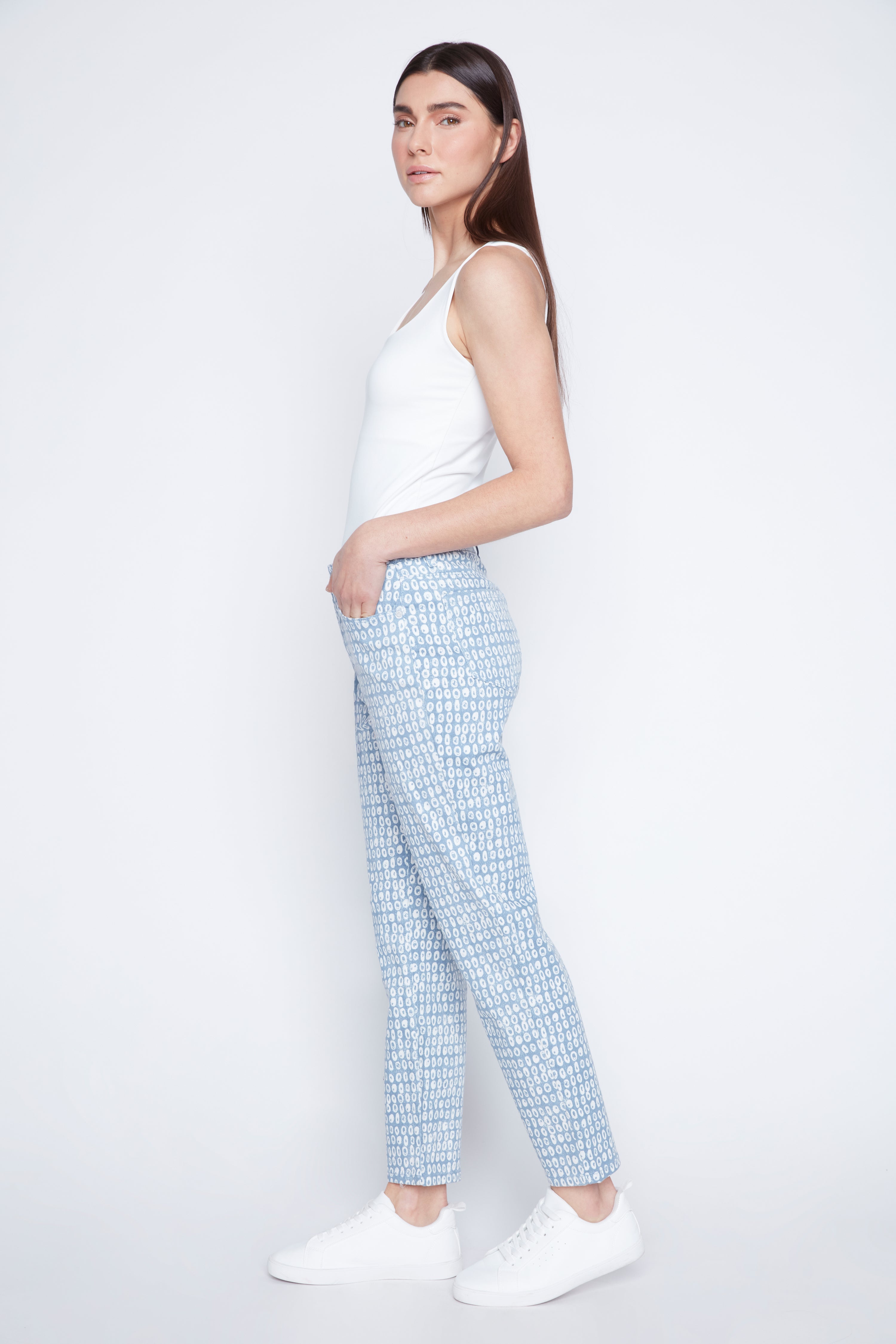 Slim leg floral jean