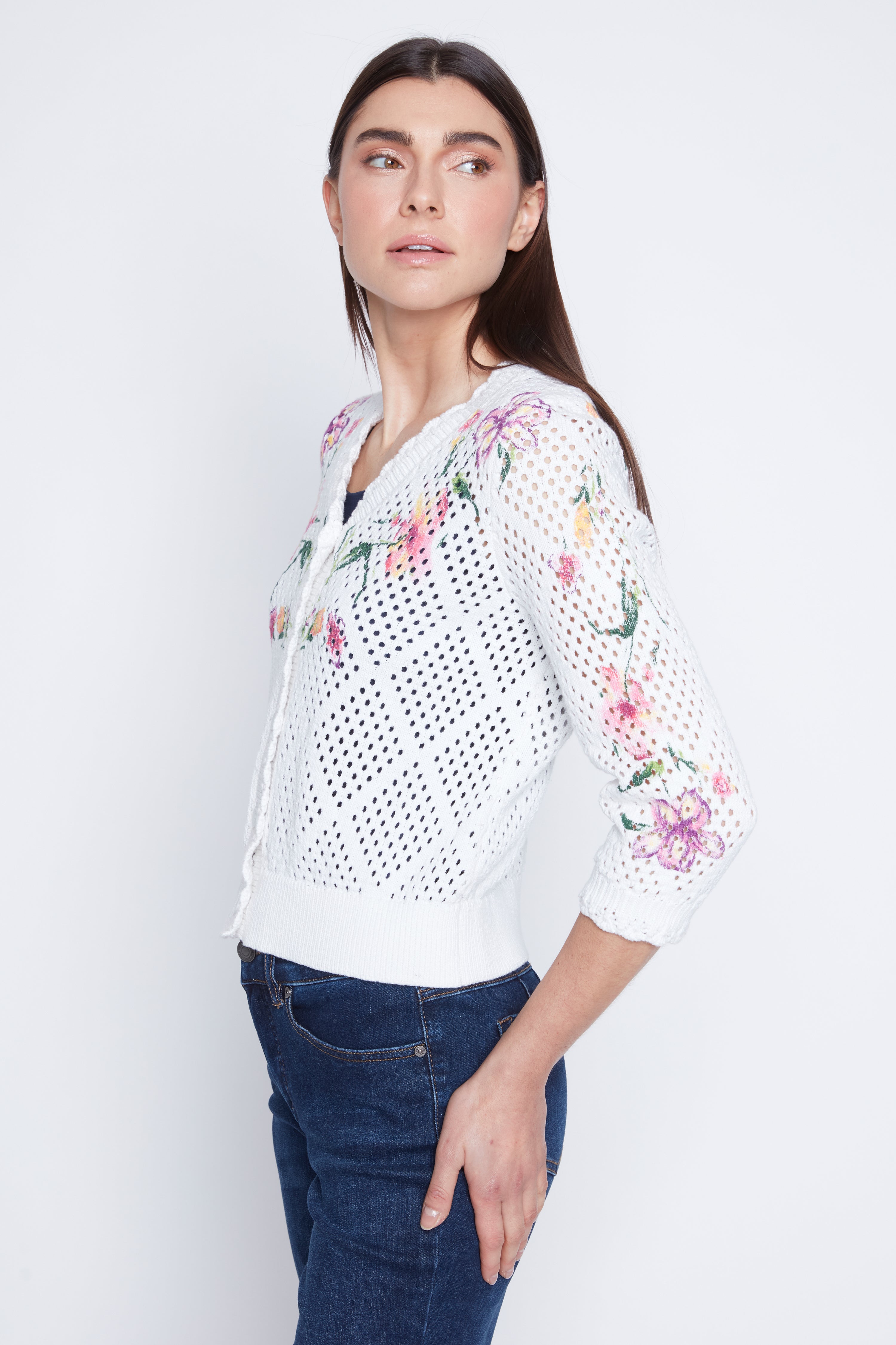 Le cardigan fleuri en crochet