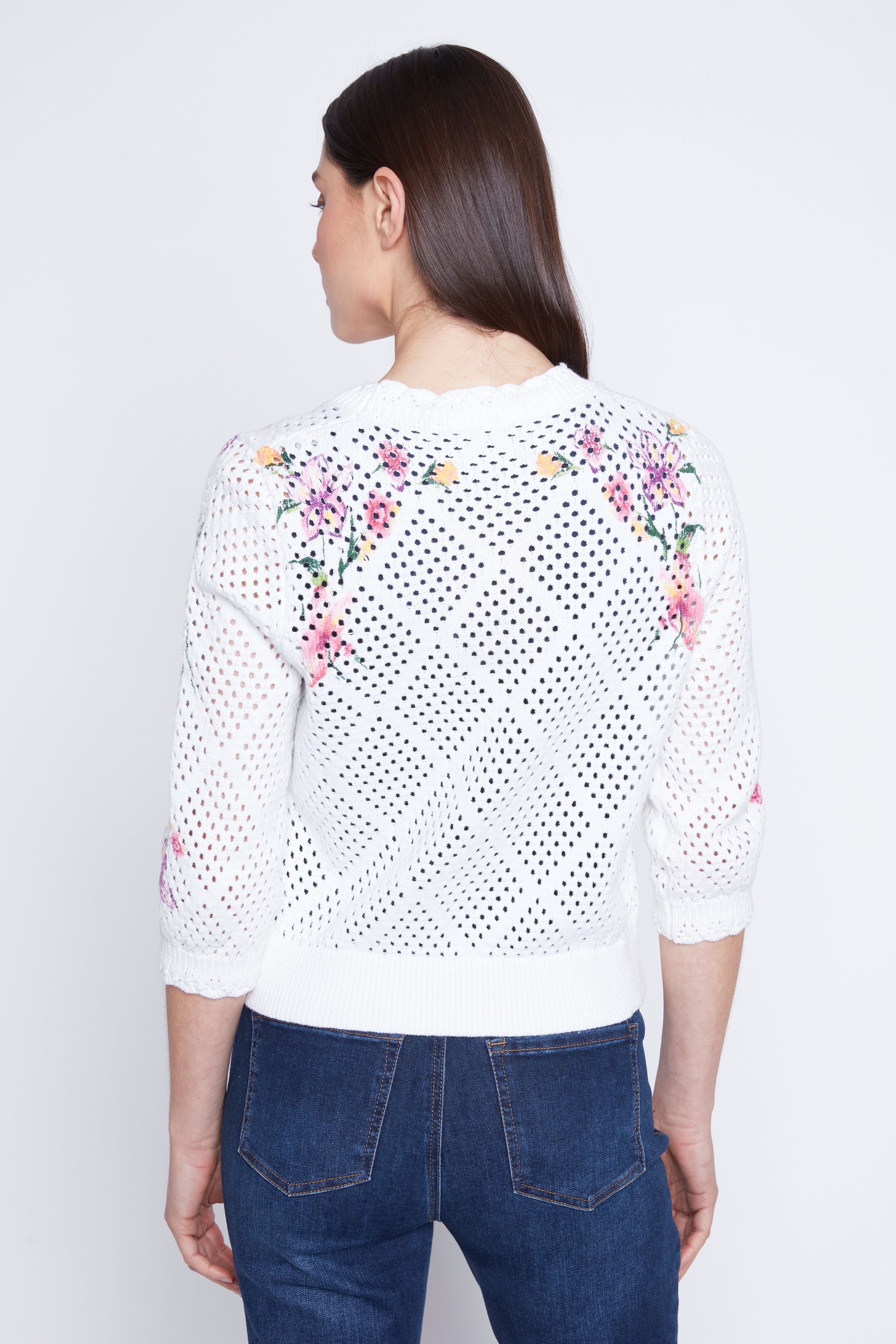 Le cardigan fleuri en crochet