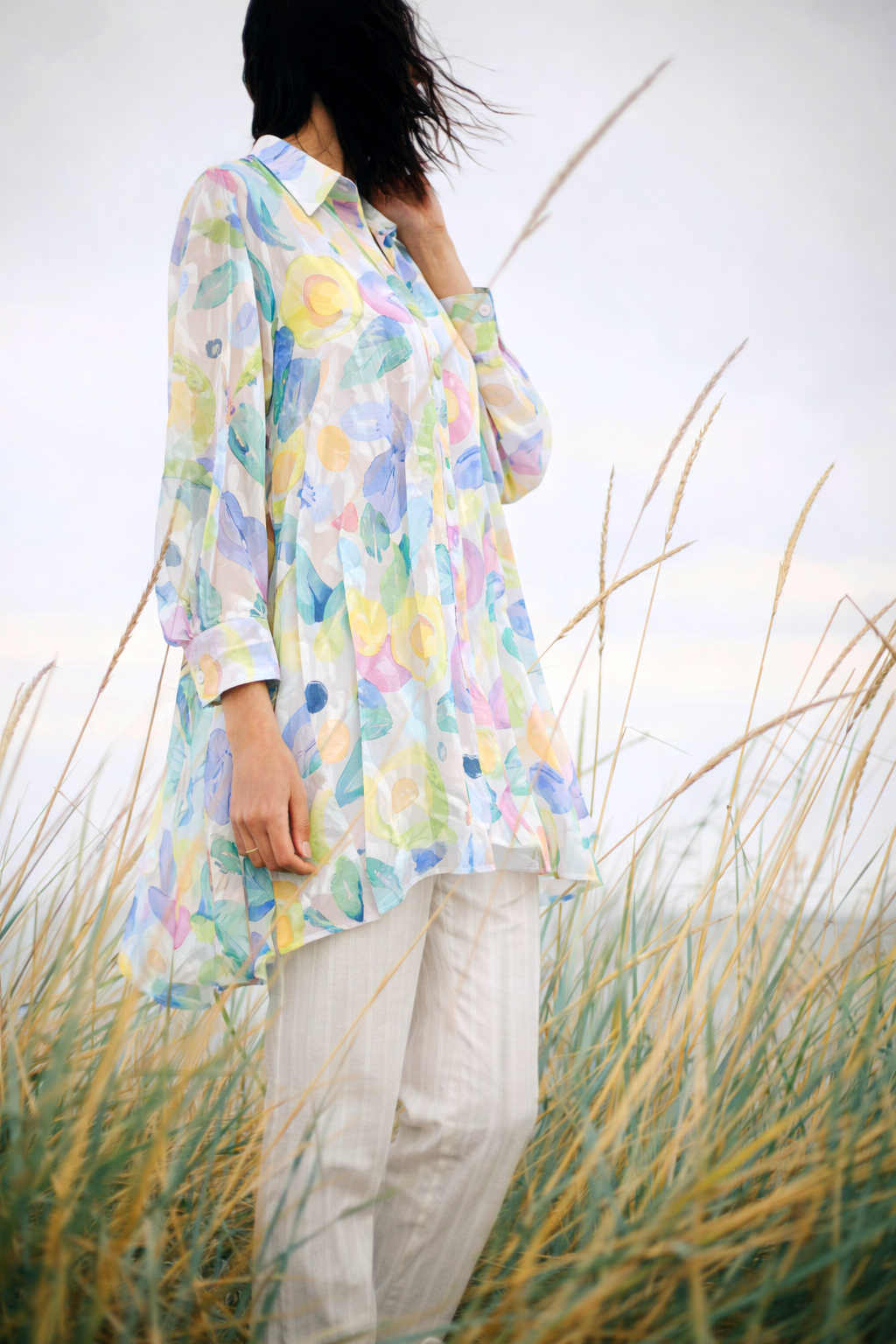 La blouse en mousseline à imprimé floral