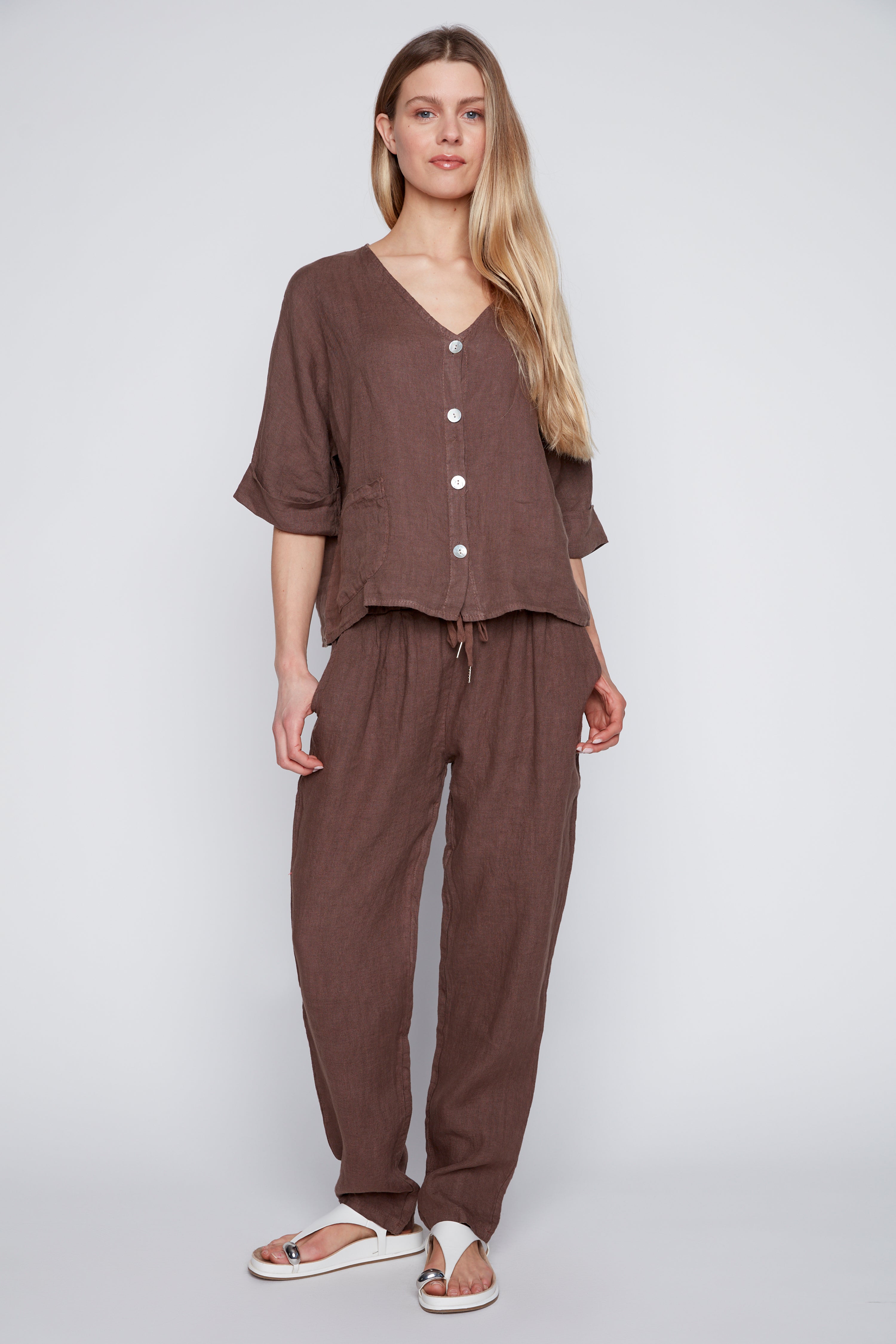 #Color_BROWN