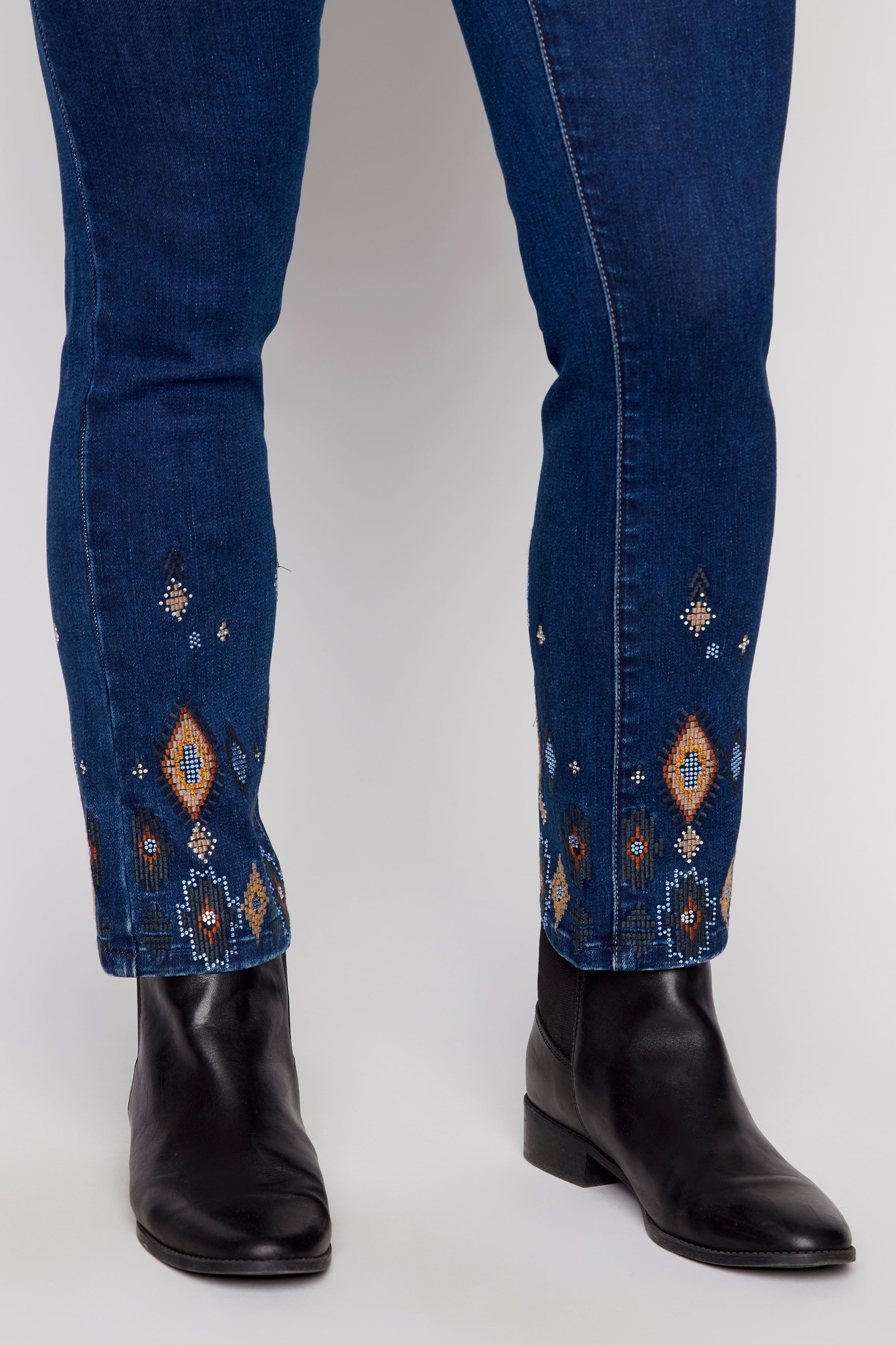 Embroidered hem straight leg jean