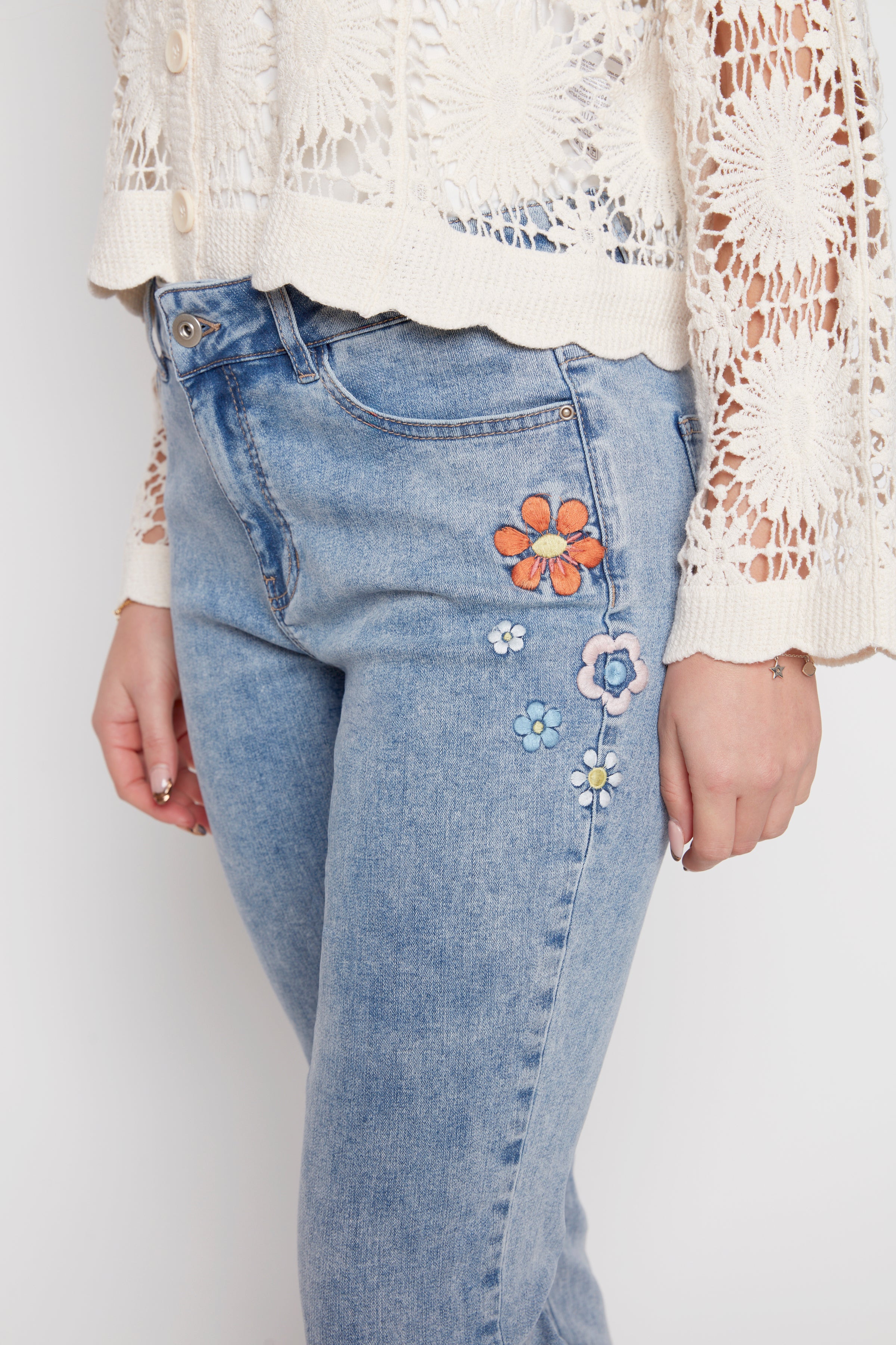 Slim leg jean with floral embroidery