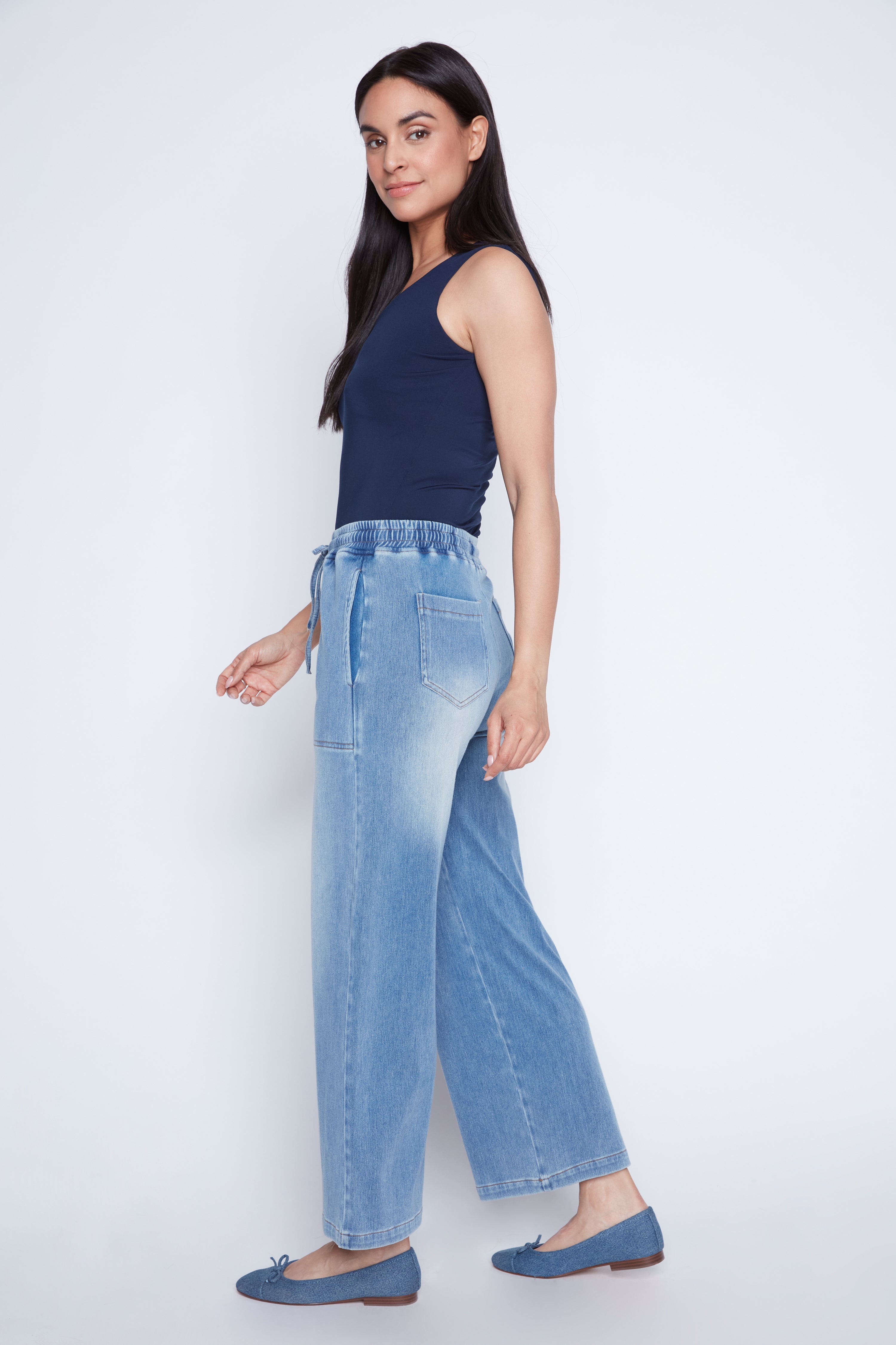 Wide leg denim jogger