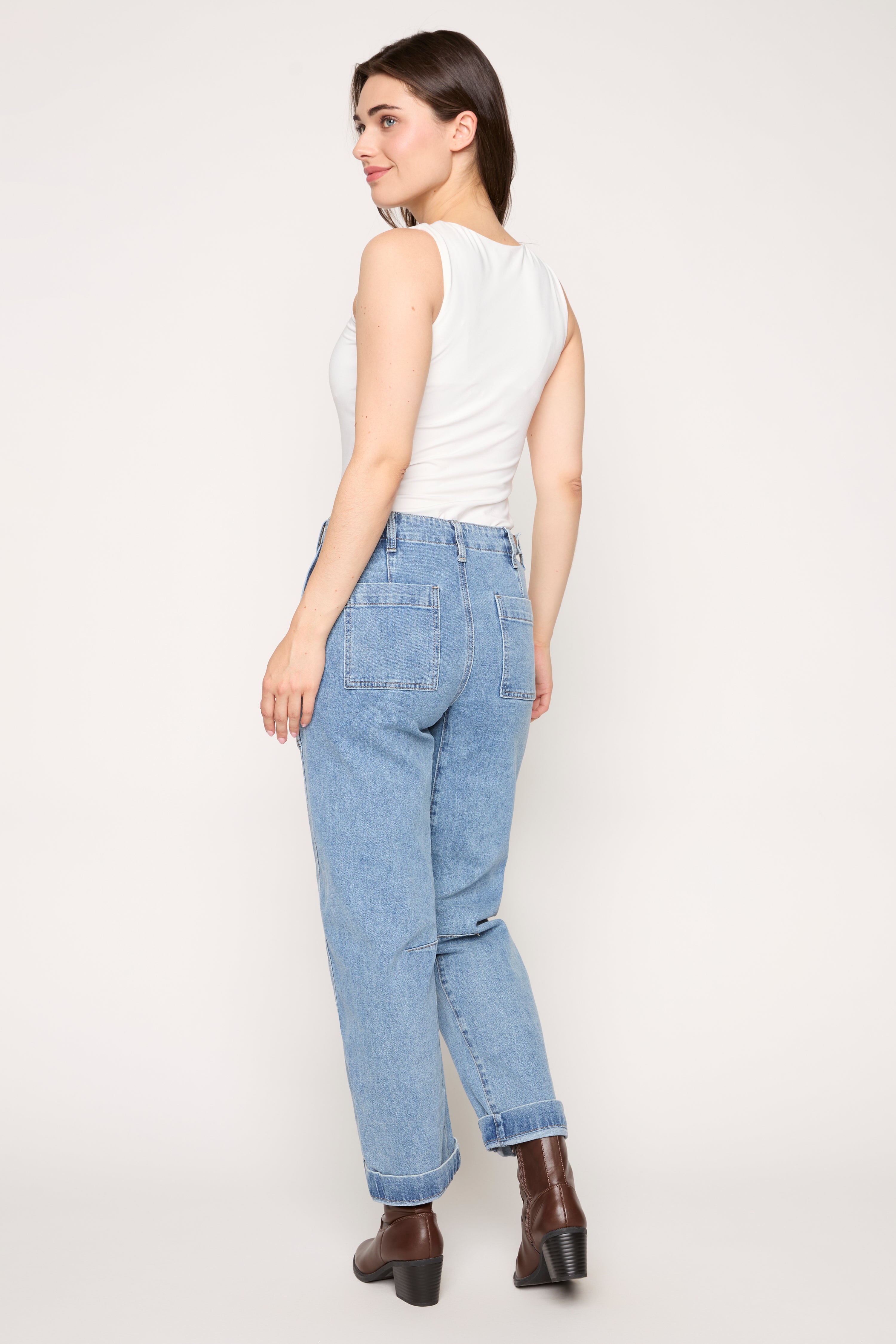 #Color_DENIM