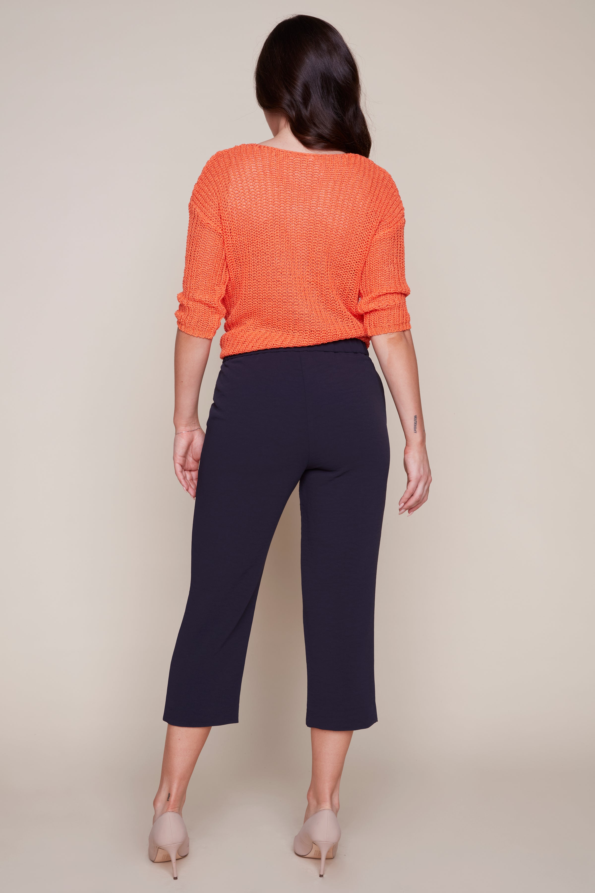 Pull on crepe capri