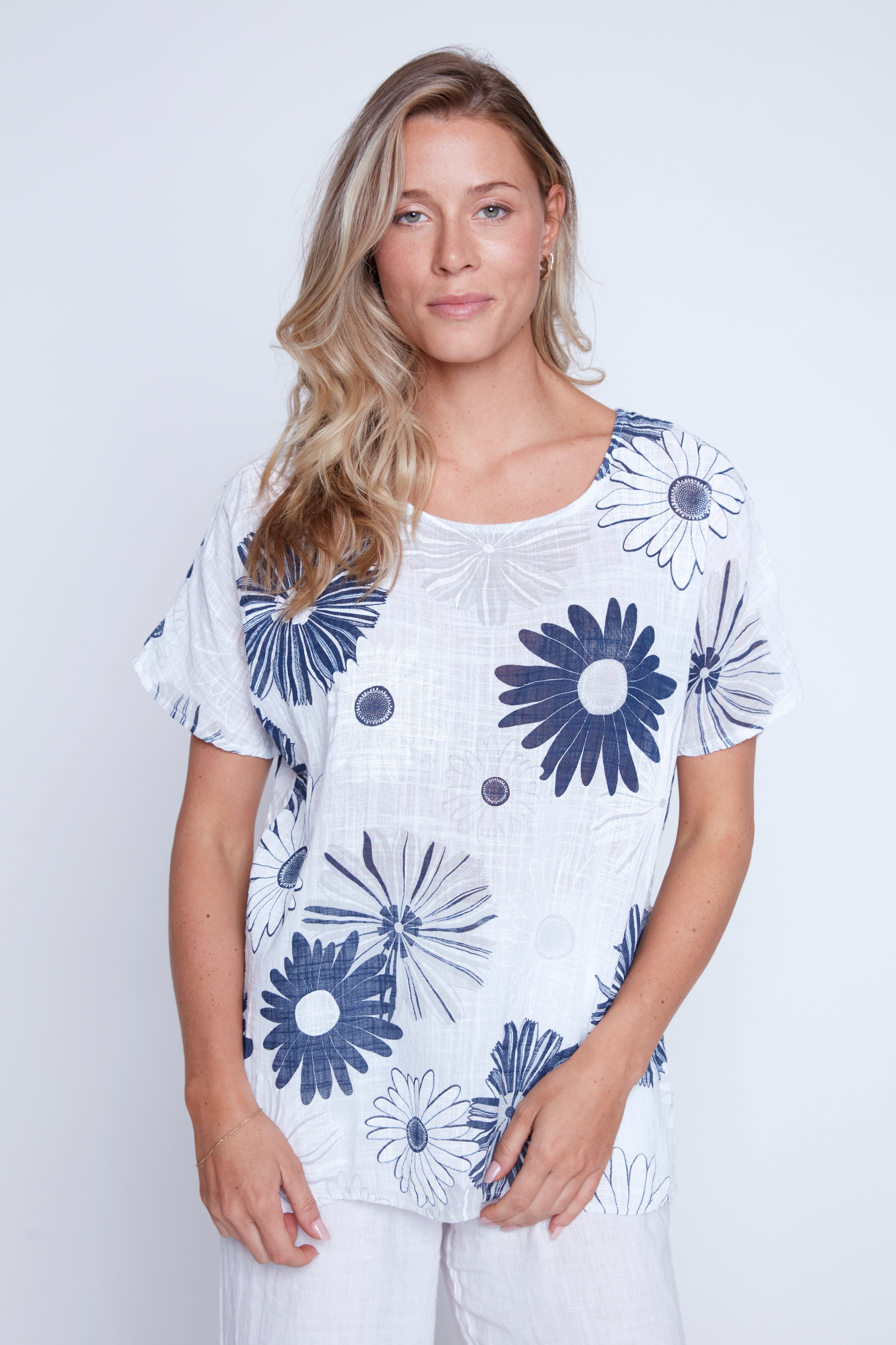 Big floral print cotton gauze top