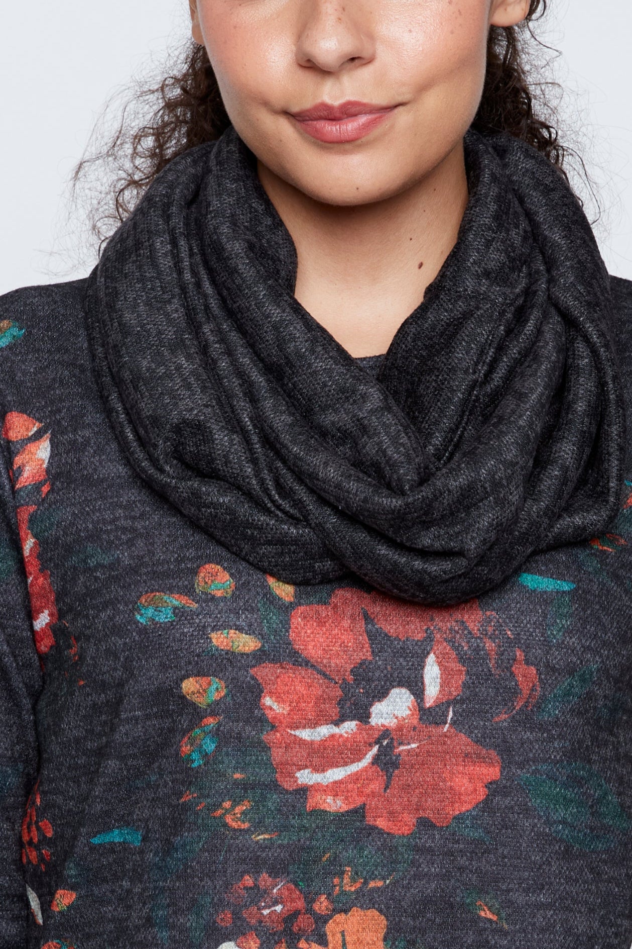 Floral print tunic with scarf