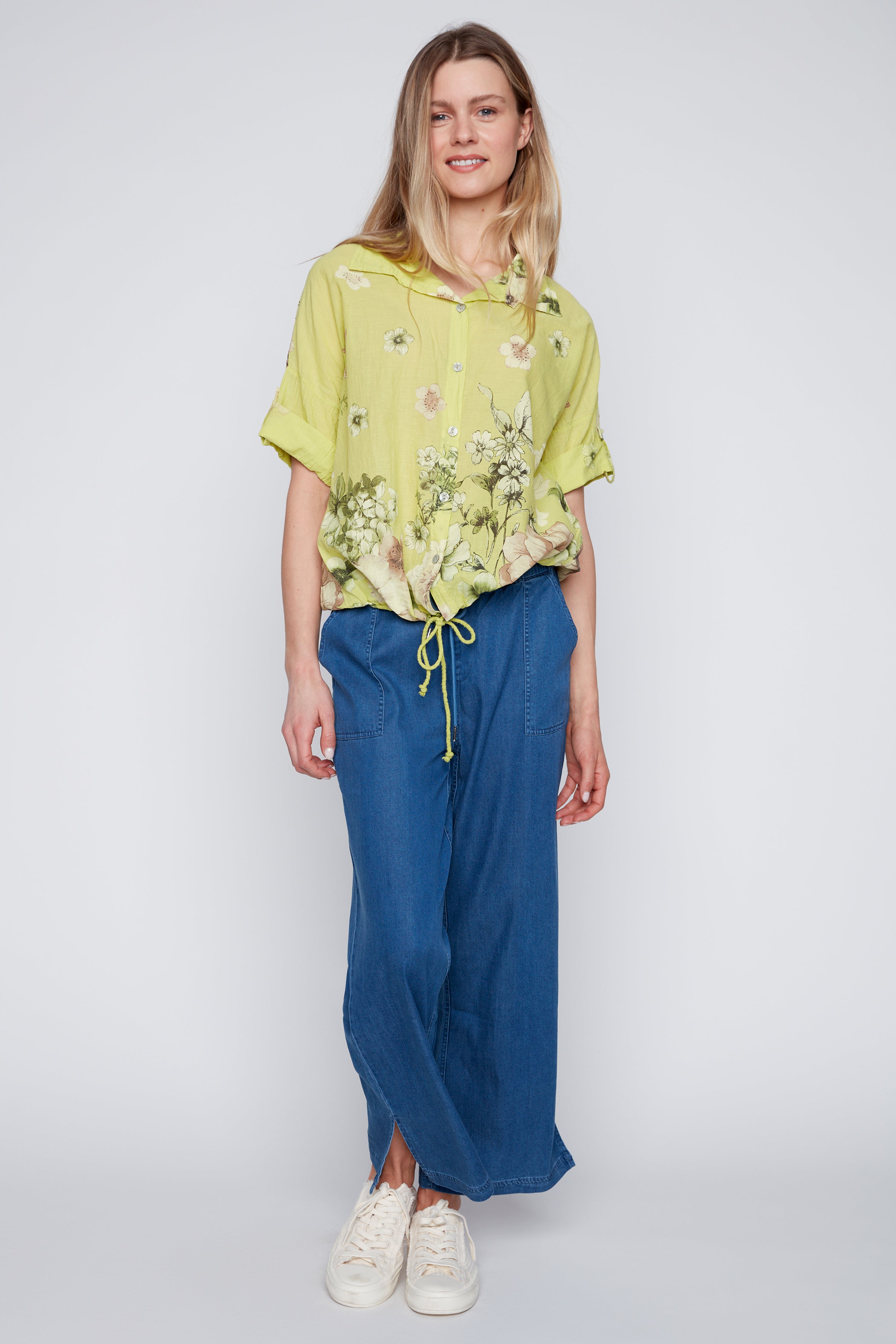 Floral print blouse