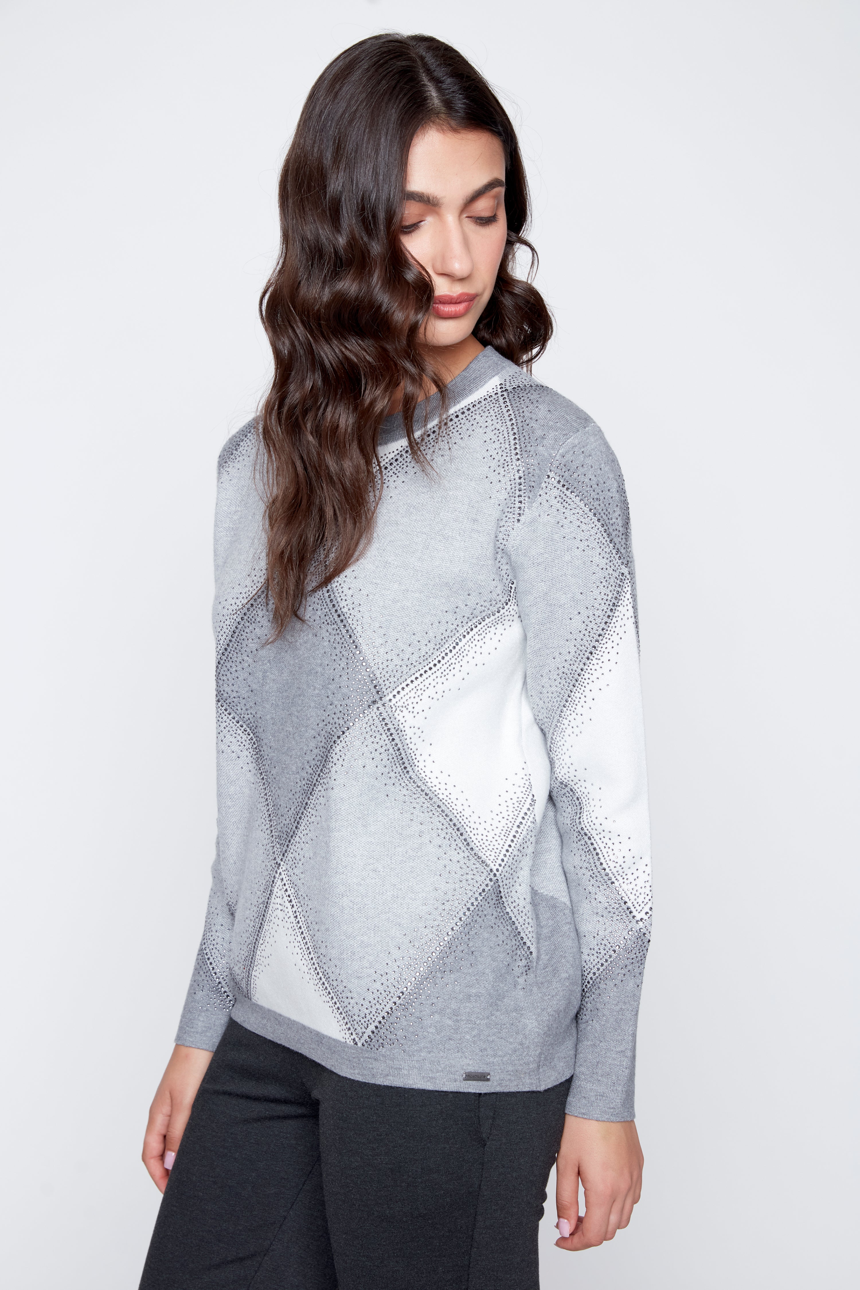 Diamond pattern jacquard sweater