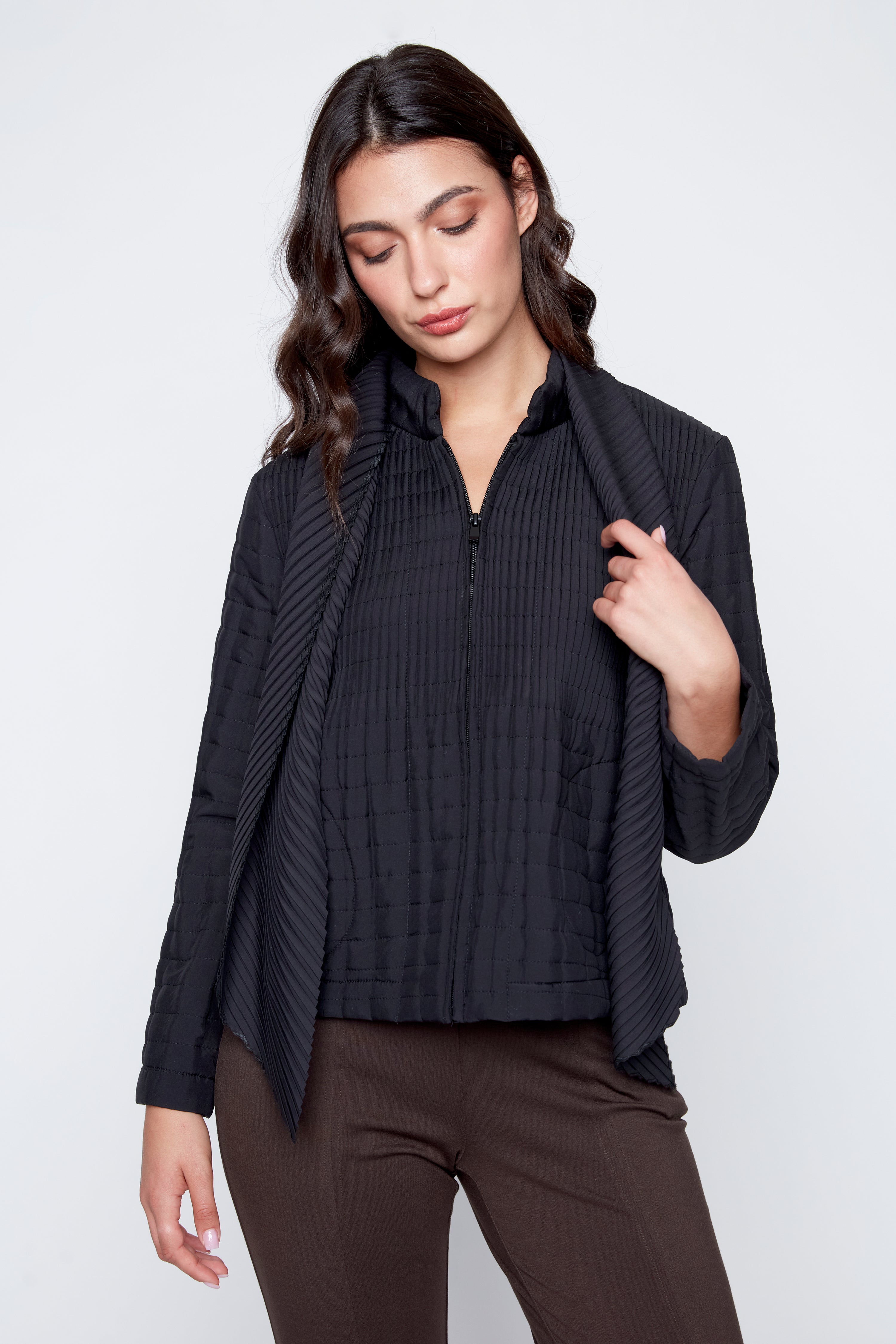 Pleated jacket with scarf