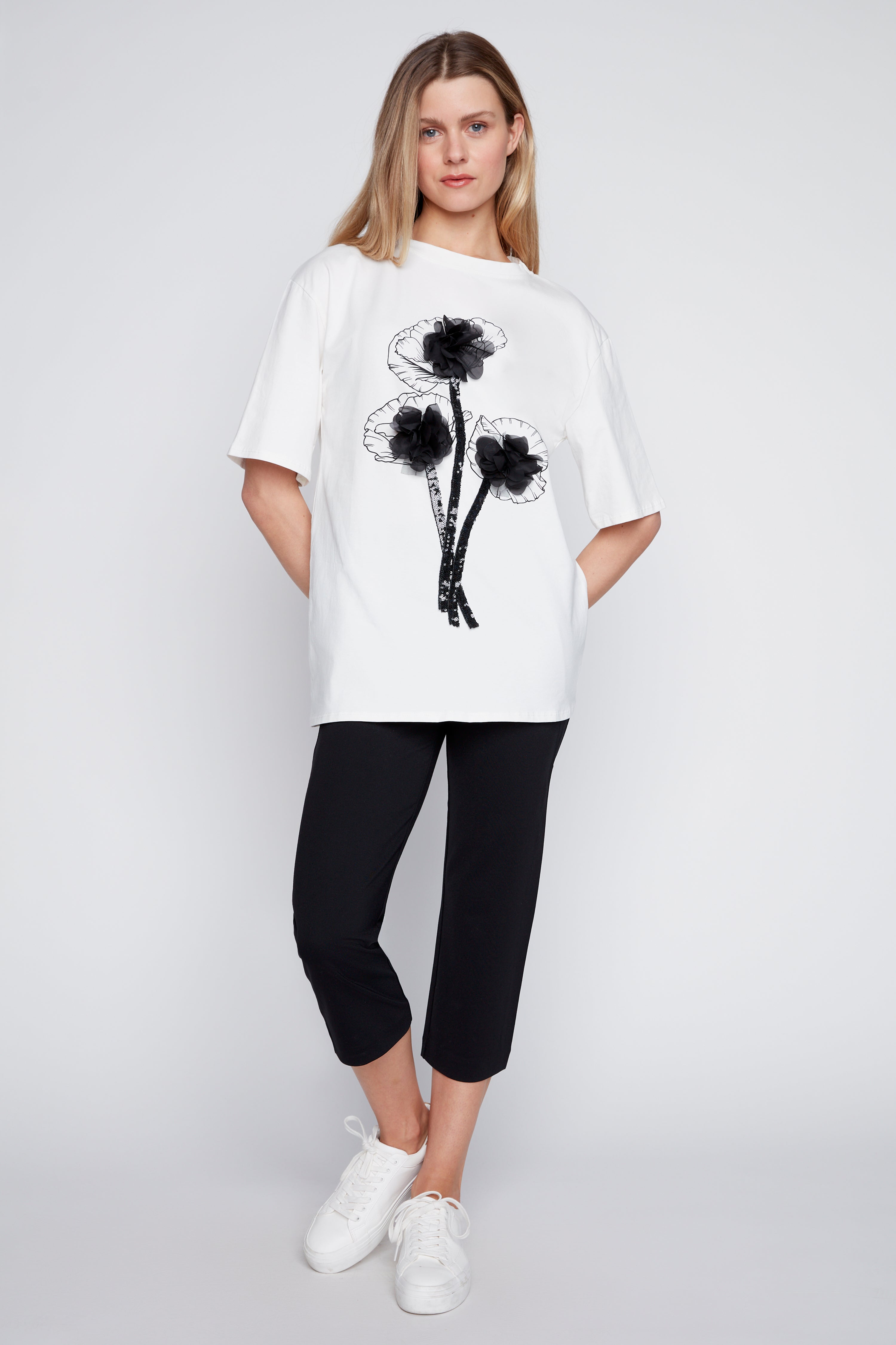Flowers with lace cotton t-shirt