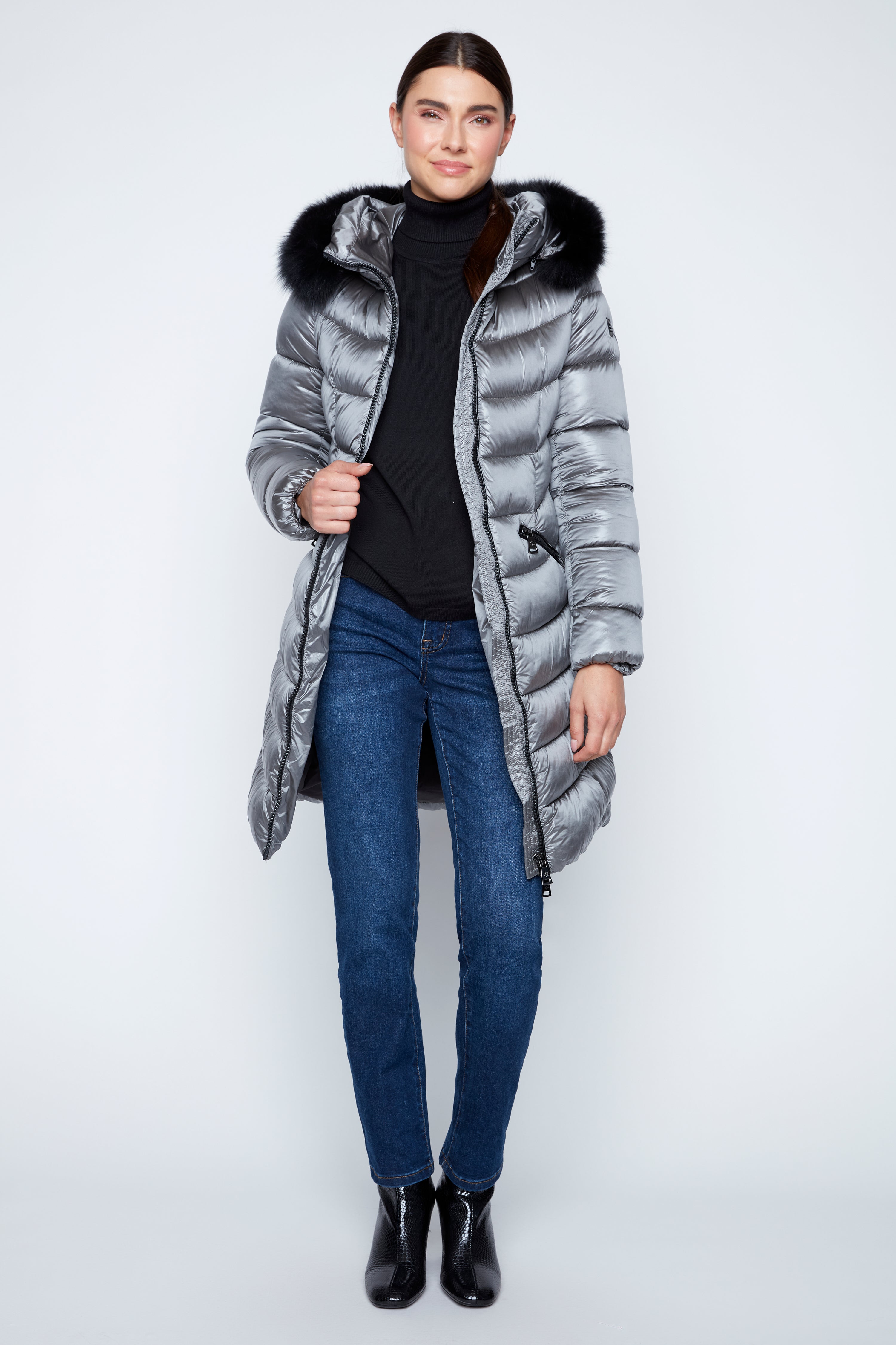 Horizontal quilt puffer coat