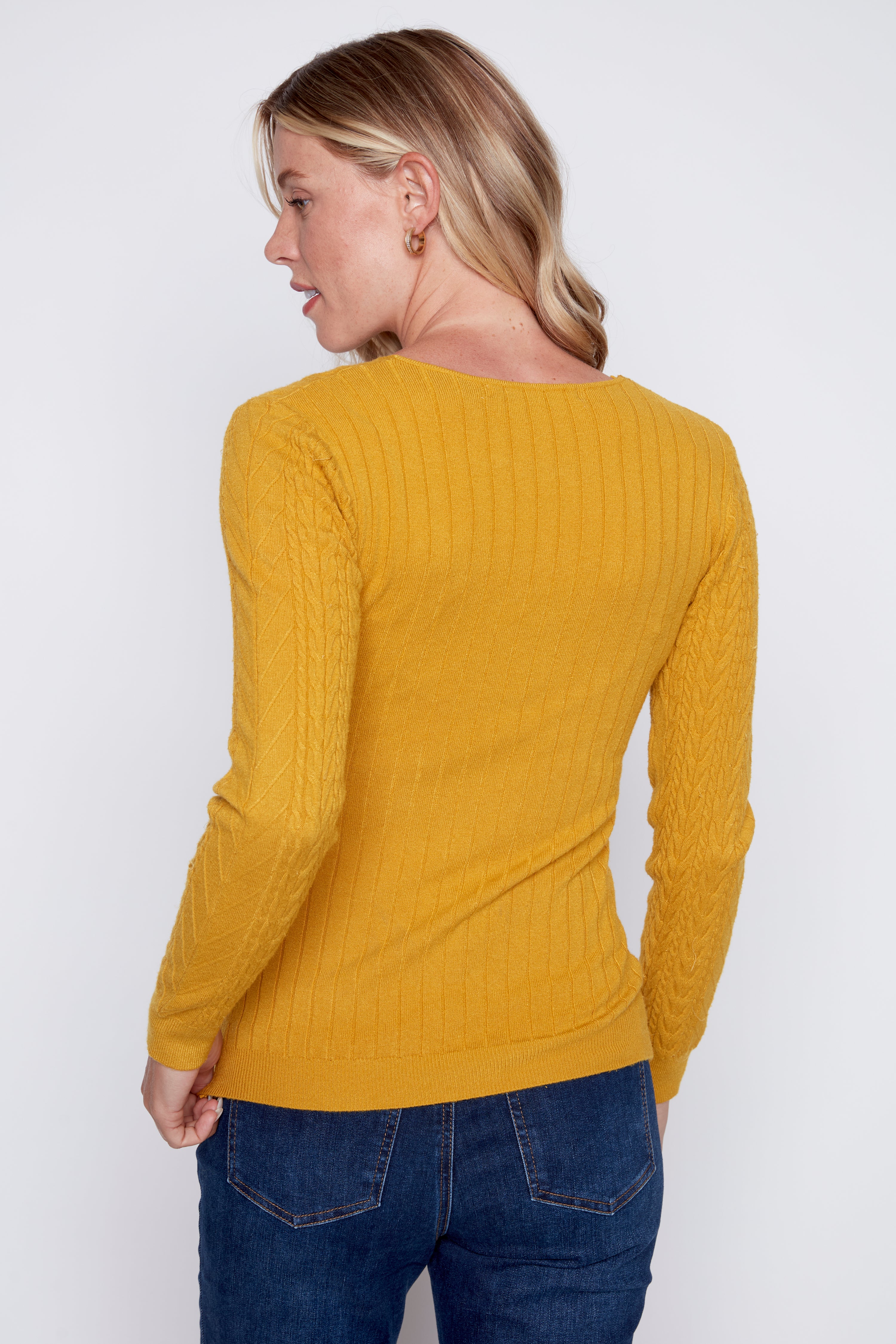 Le pull à mini torsades