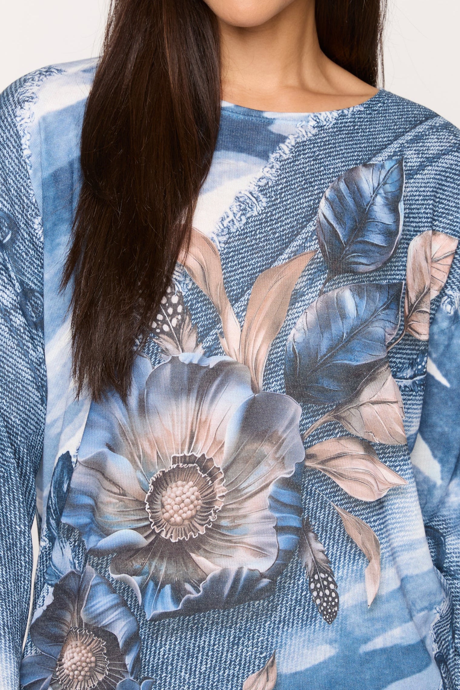 #Color_DENIM
