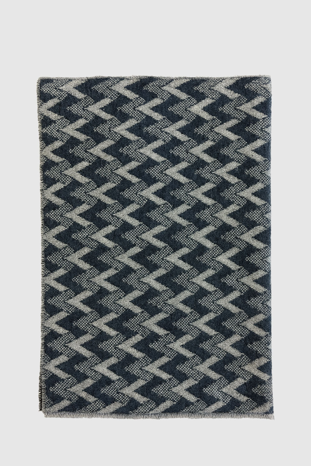 Zig zag print scarf