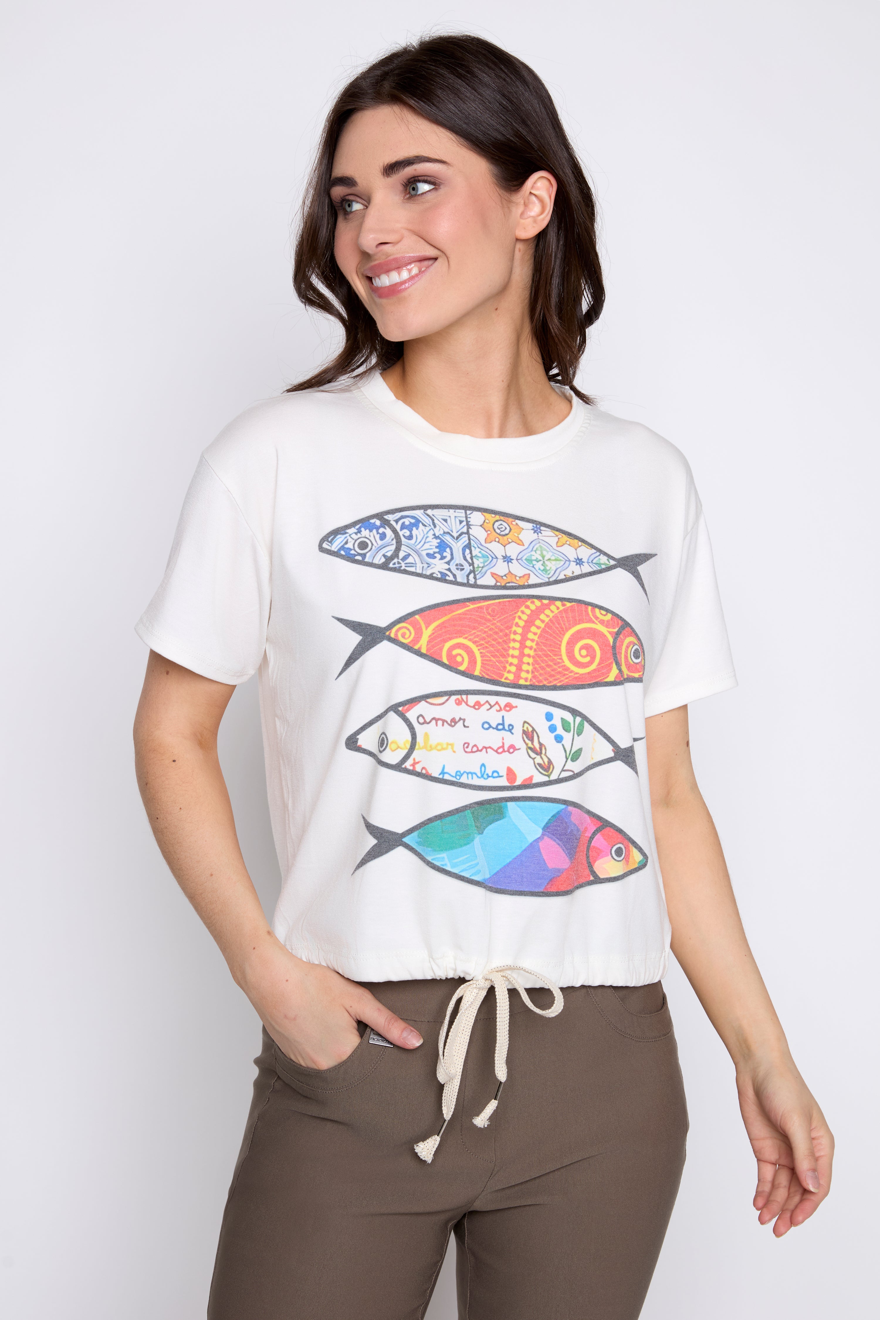 Le t-shirt à imprimé poissons avec cordon de serrage