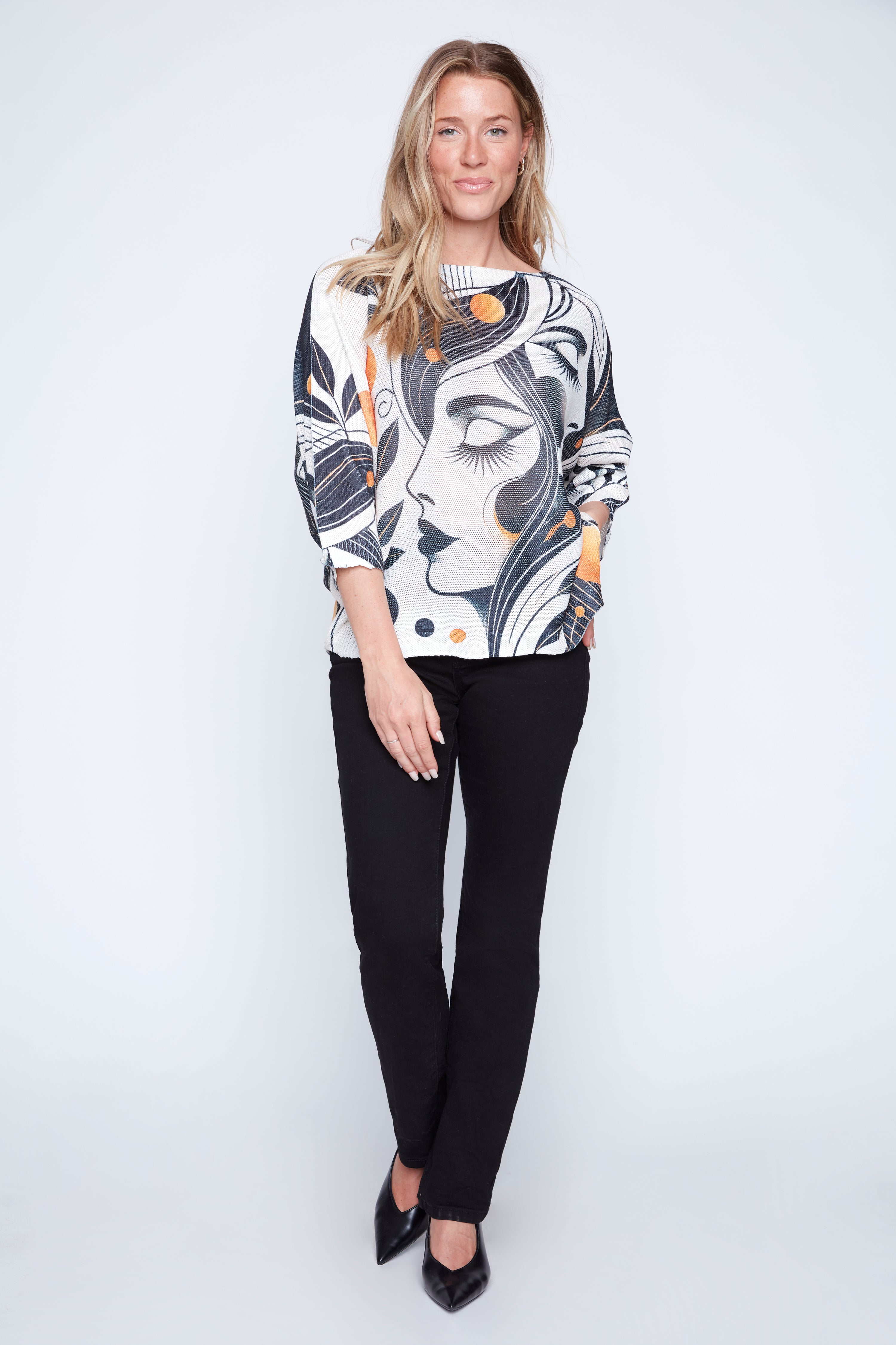 Portrait print knit sweater