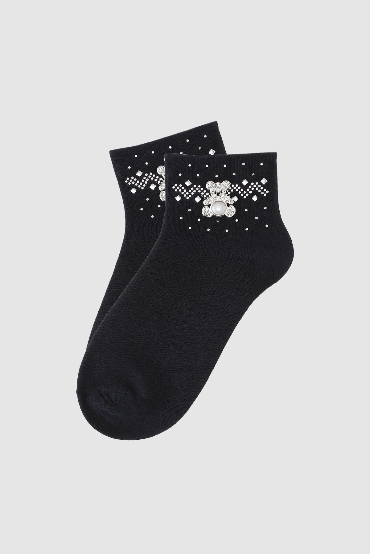 Teddy bear with pearl embroidered ankle socks