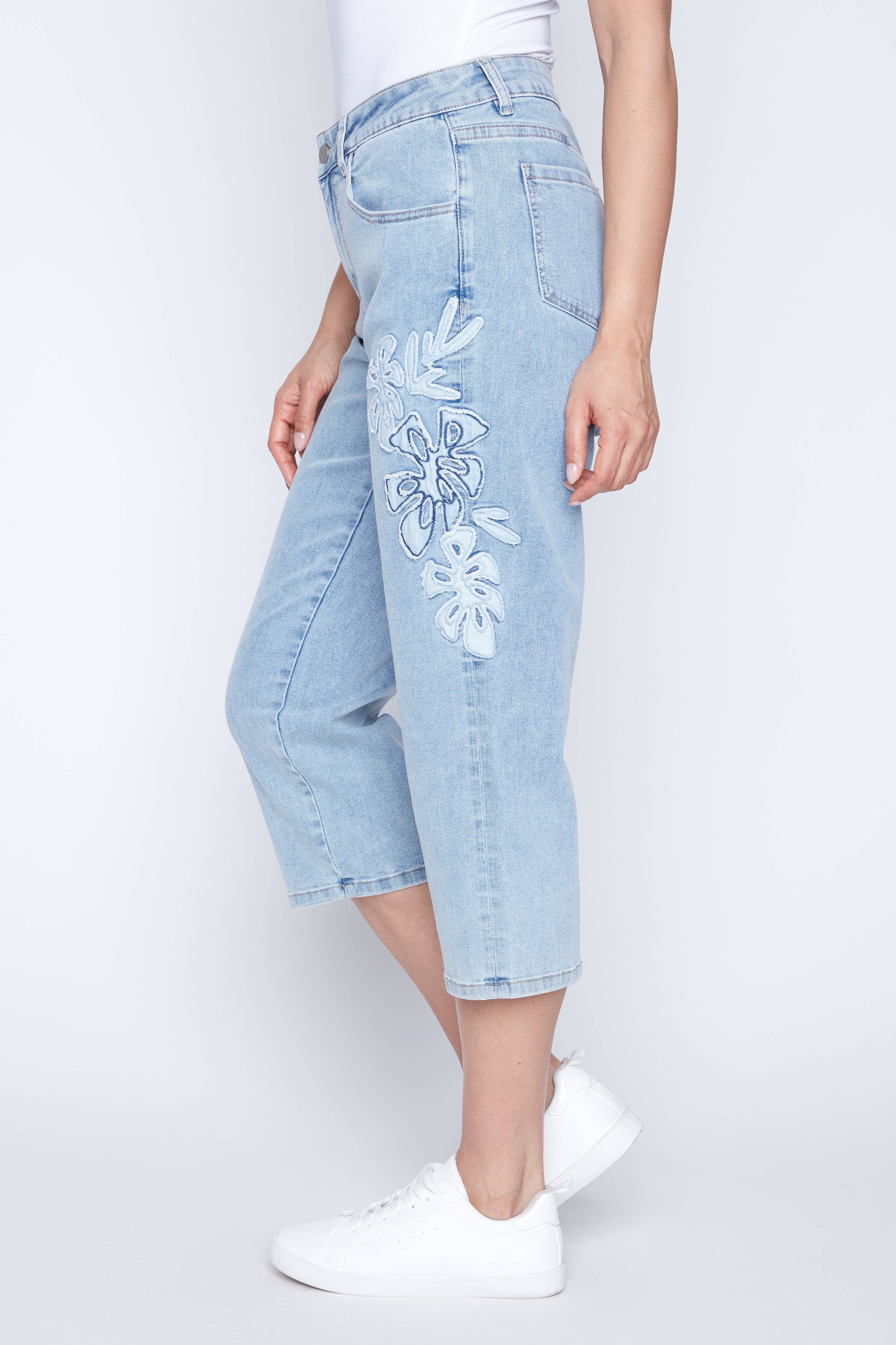 Le capri à application de feuilles