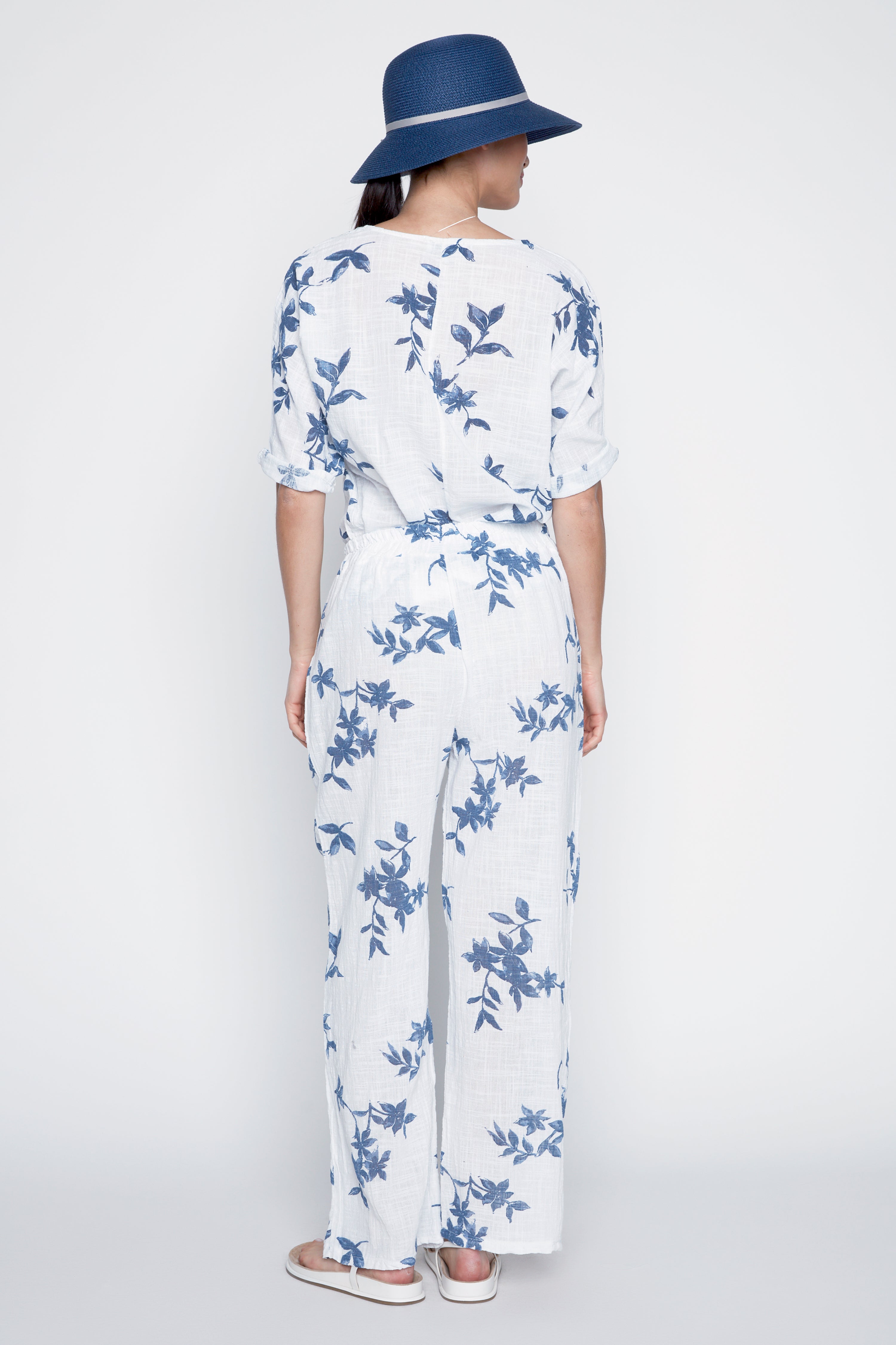 Pull on floral print cotton pant