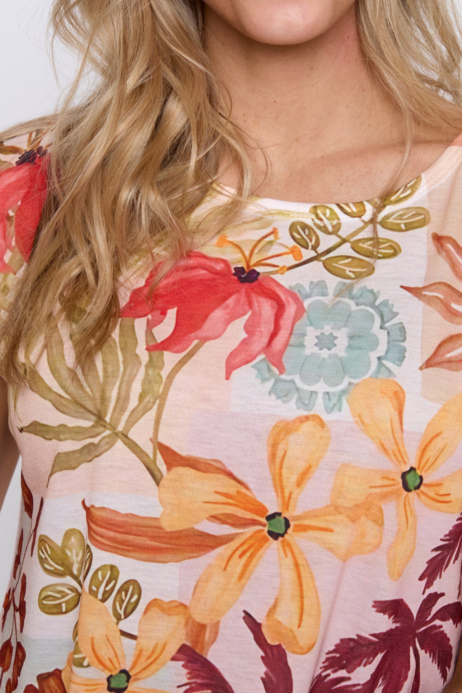 Tropical print t-shirt