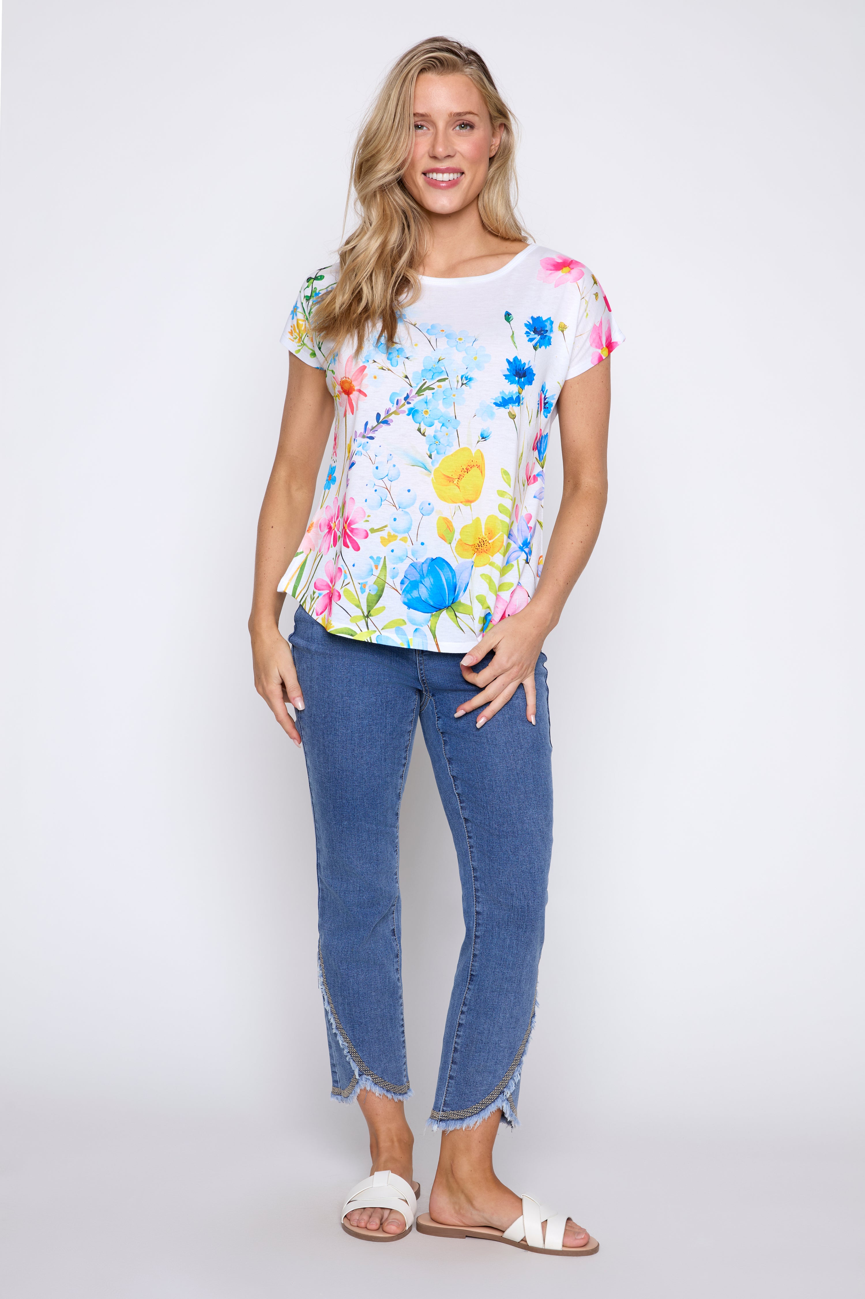 Le t-shirt à motif mini imprimé floral