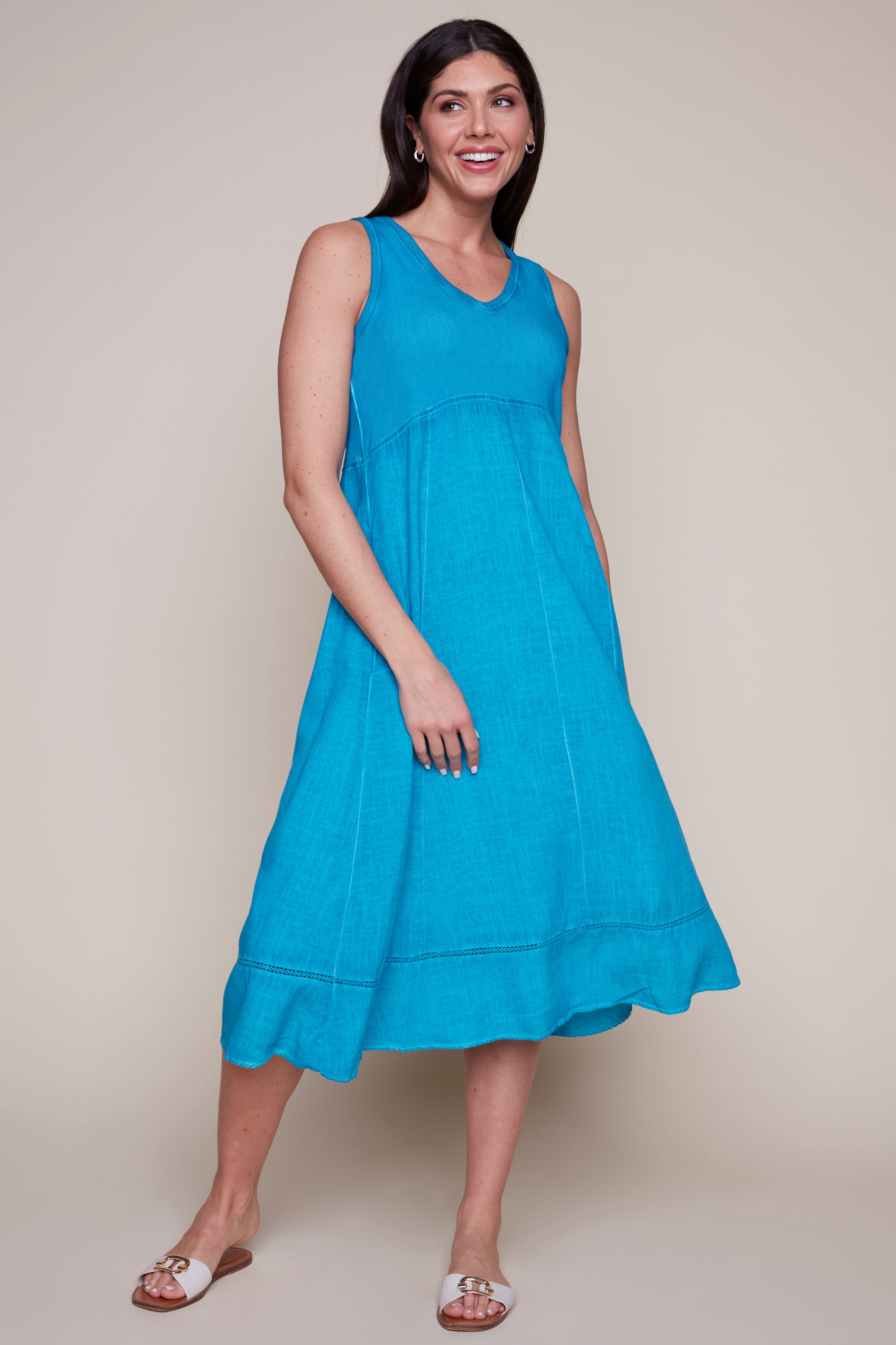 Solid Dresses – Cazza Petite & Zacks