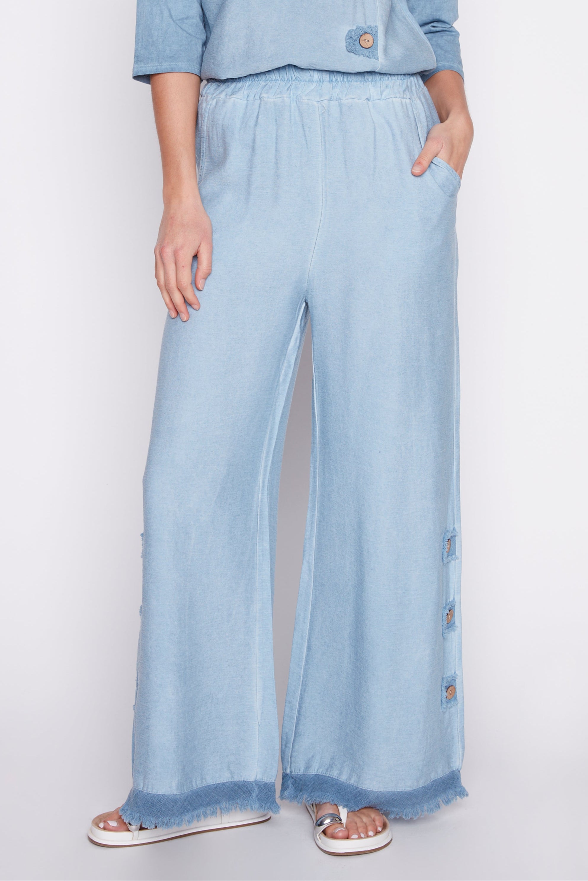 Palazzo pant with button detail