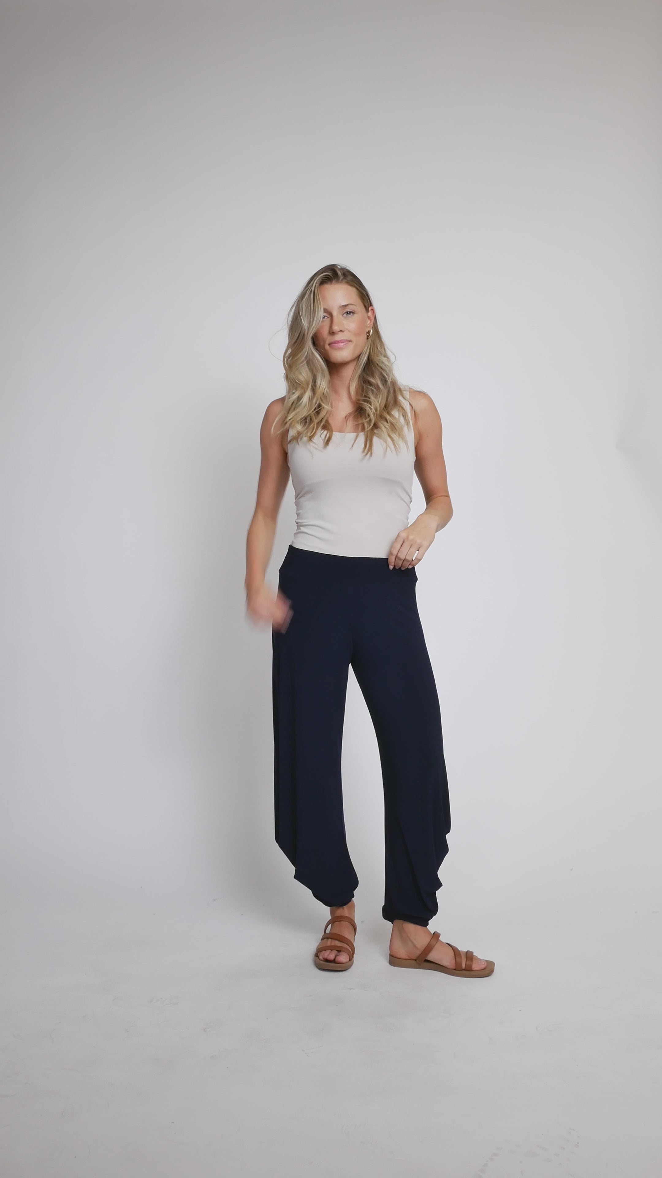 #color_MARINE / NAVY