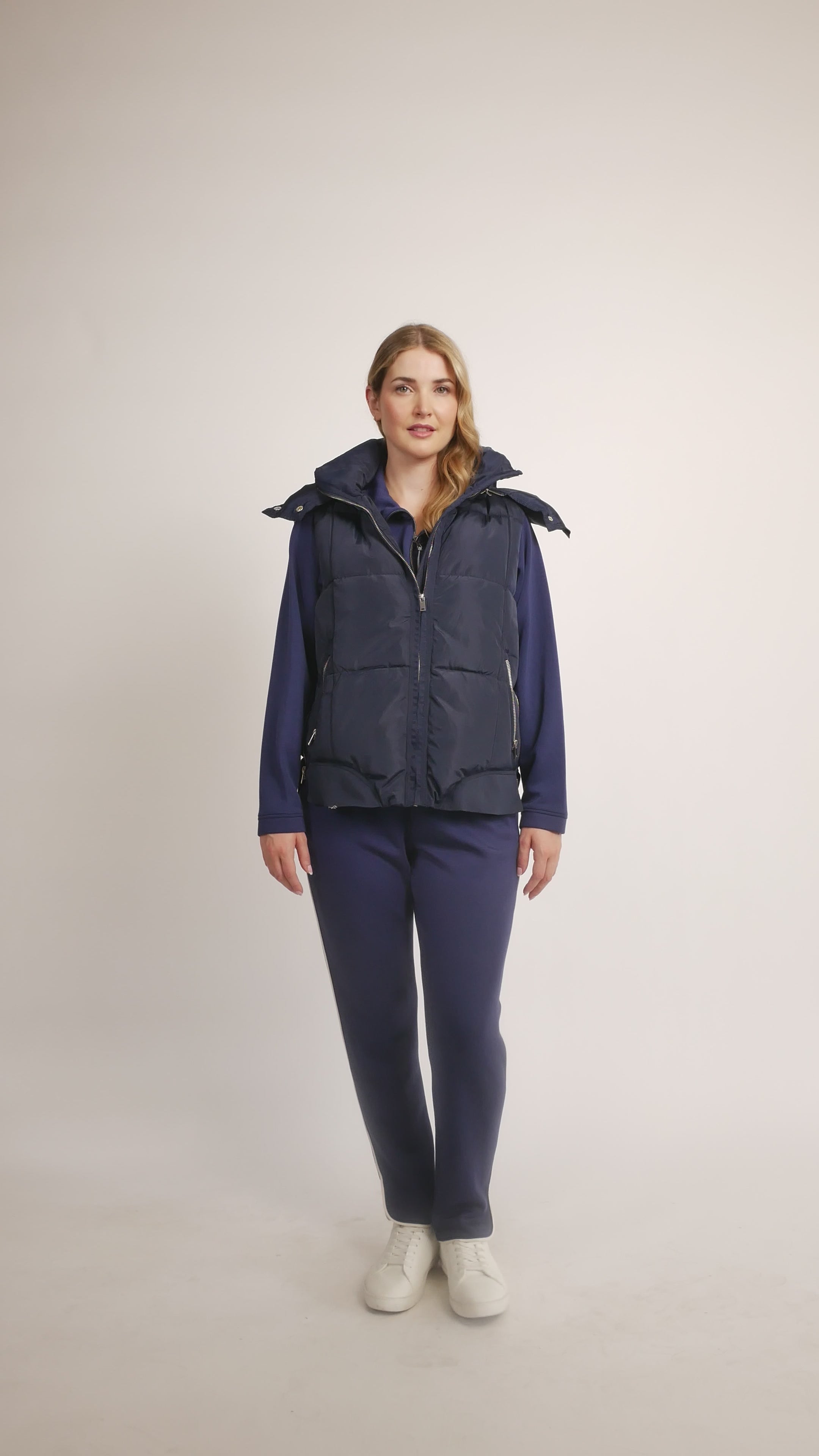 #color_NAVY