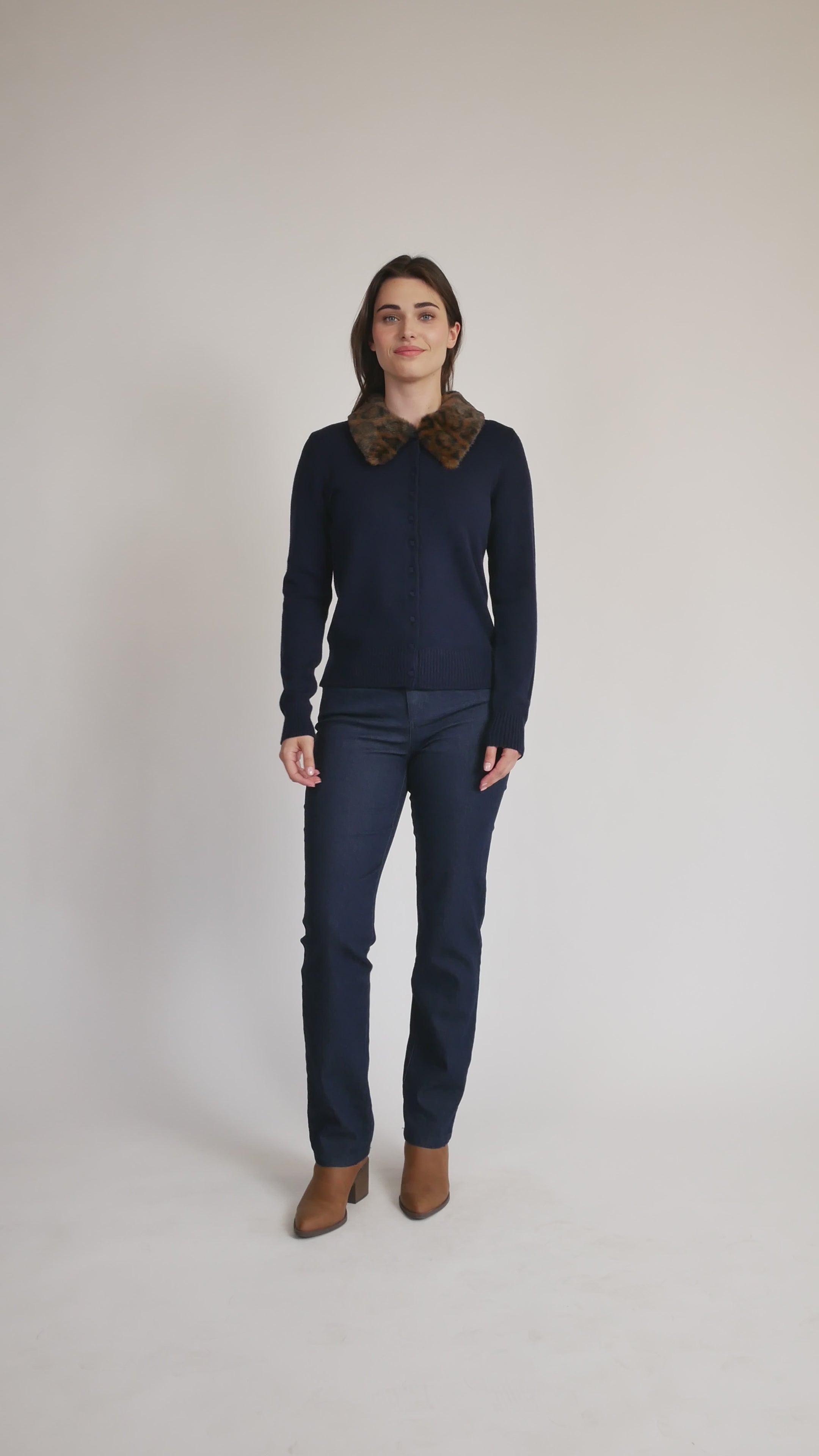 #Color_NAVY