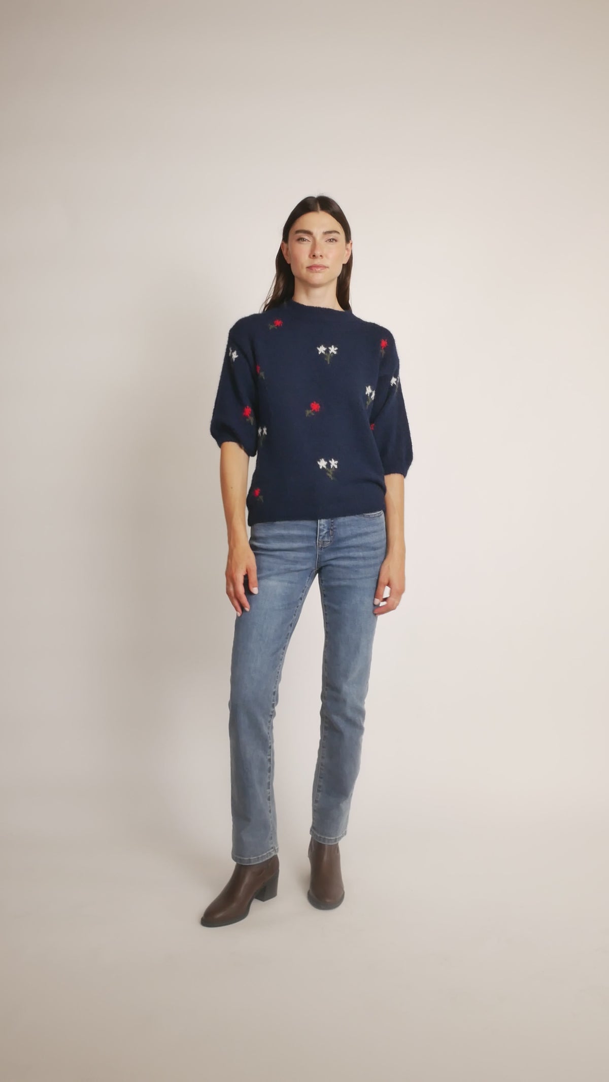 #color_NAVY